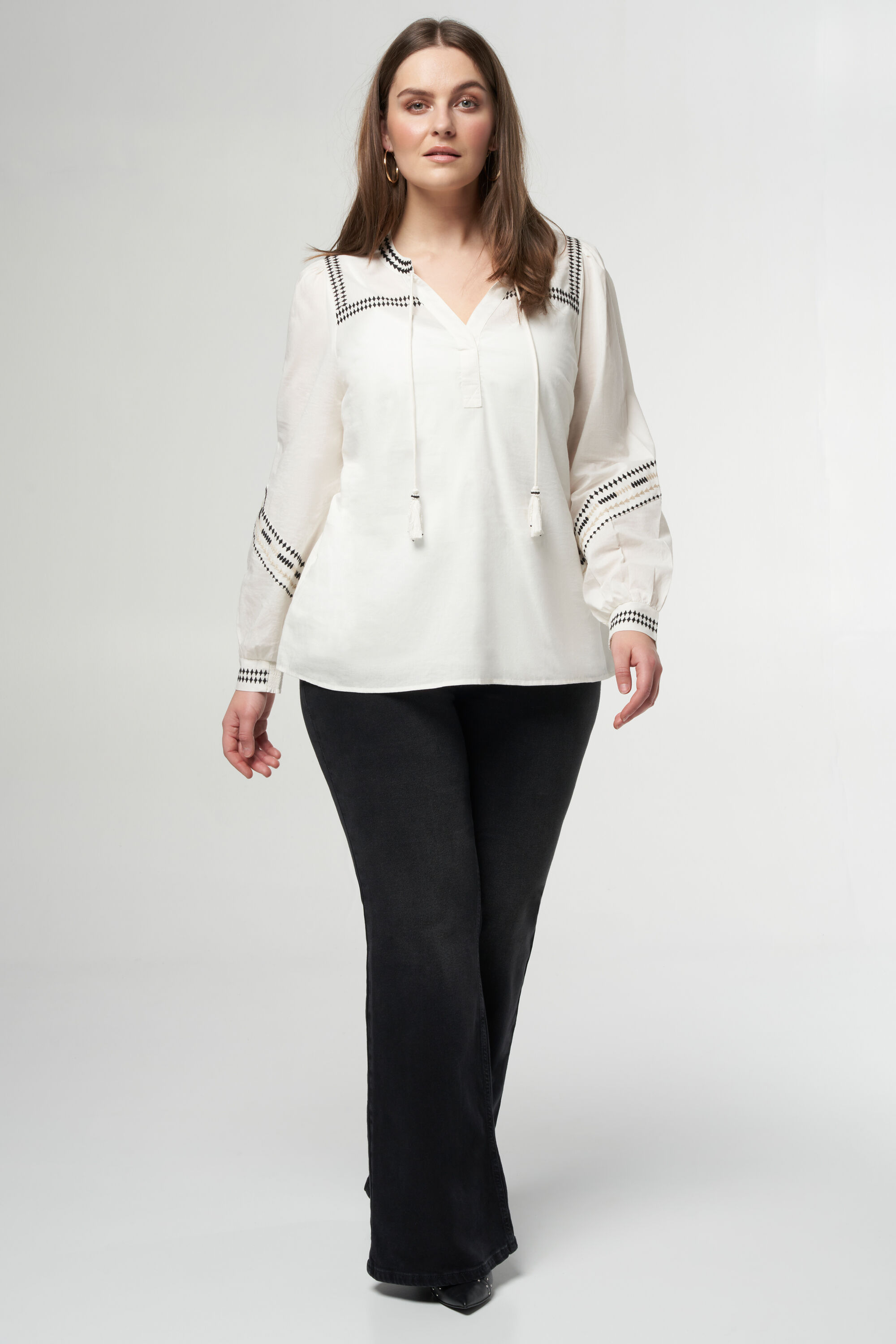 Blouse met borduursels image number 6