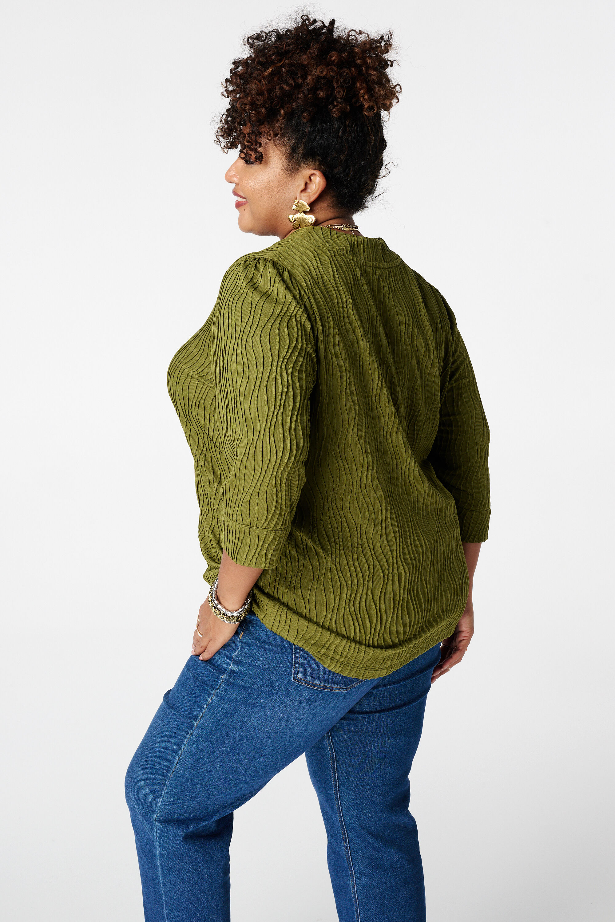 Top met golfende structuur image number 3