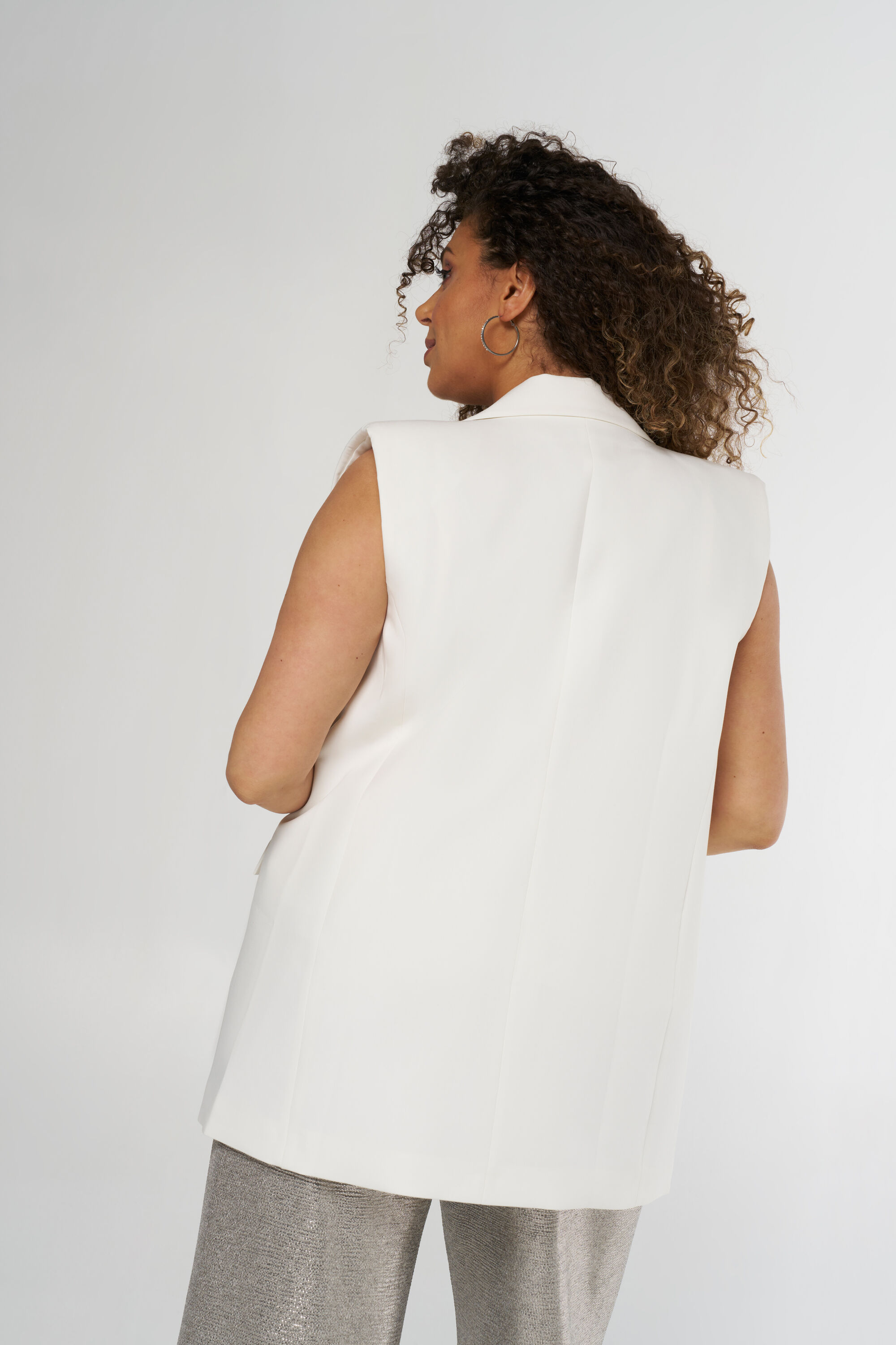 Gilet met gouden knopen image number 3