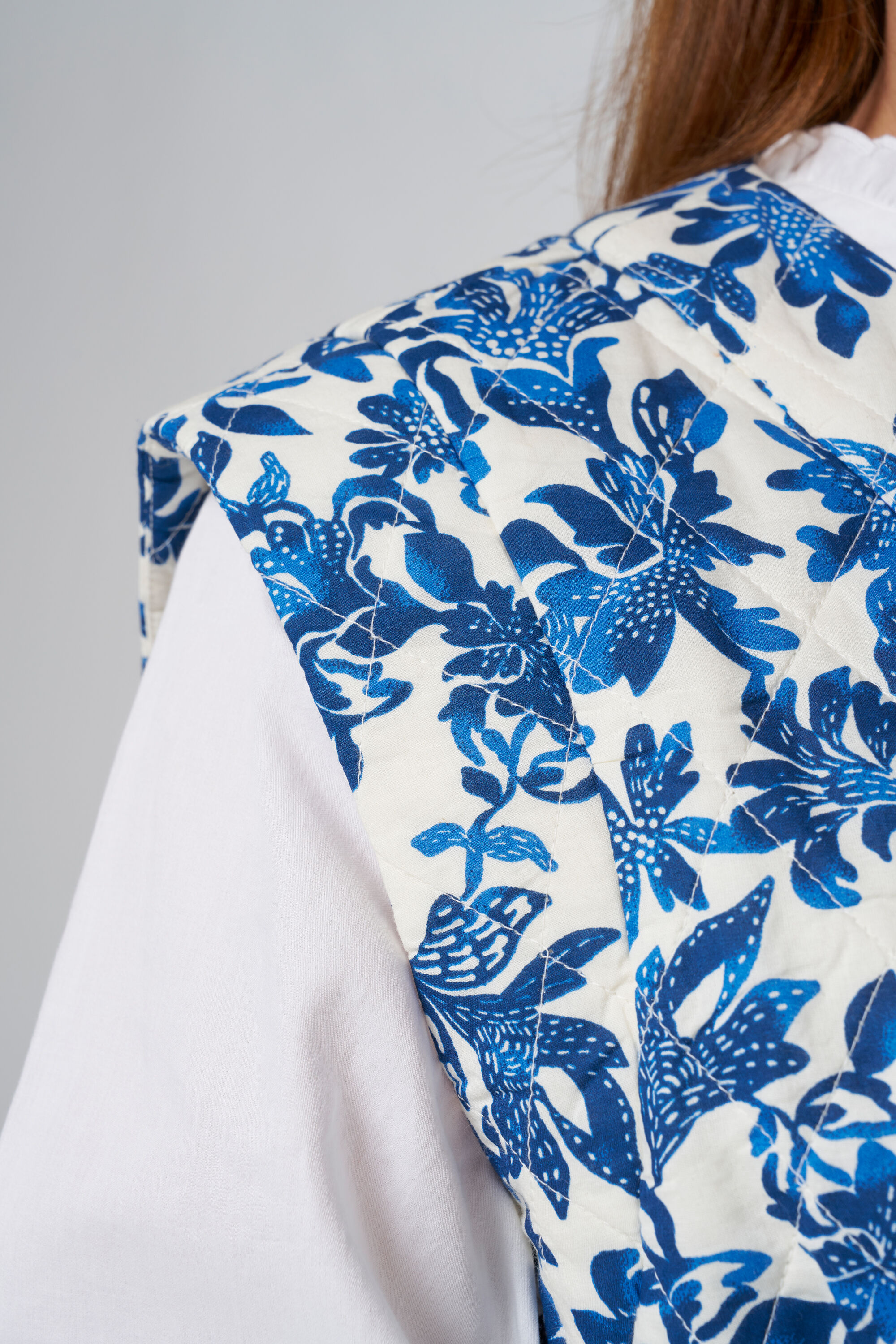 Gilet met print image number 4