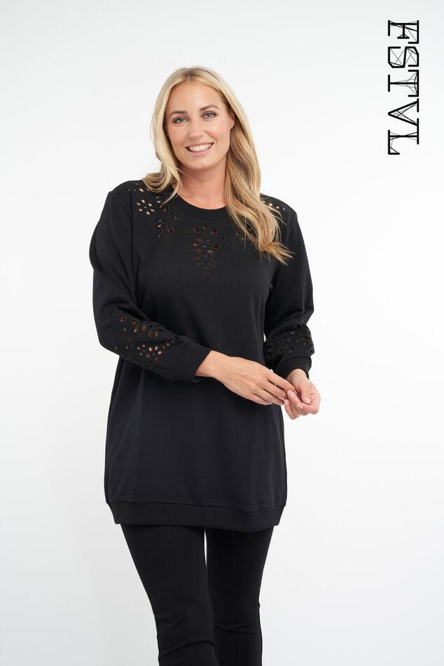 Trui met broderie anglaise  image number 0