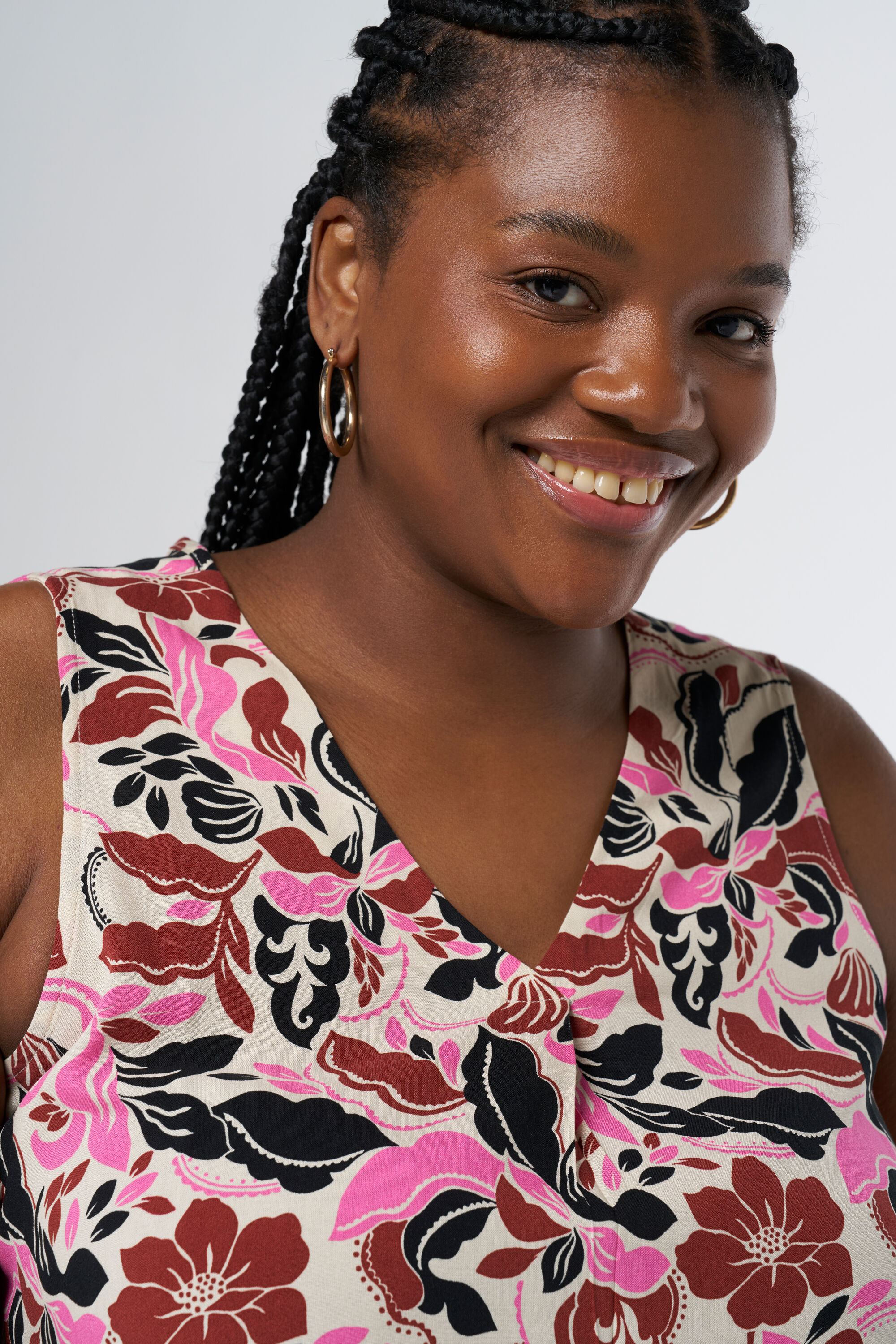 Mouwloze blouse met print image number 4