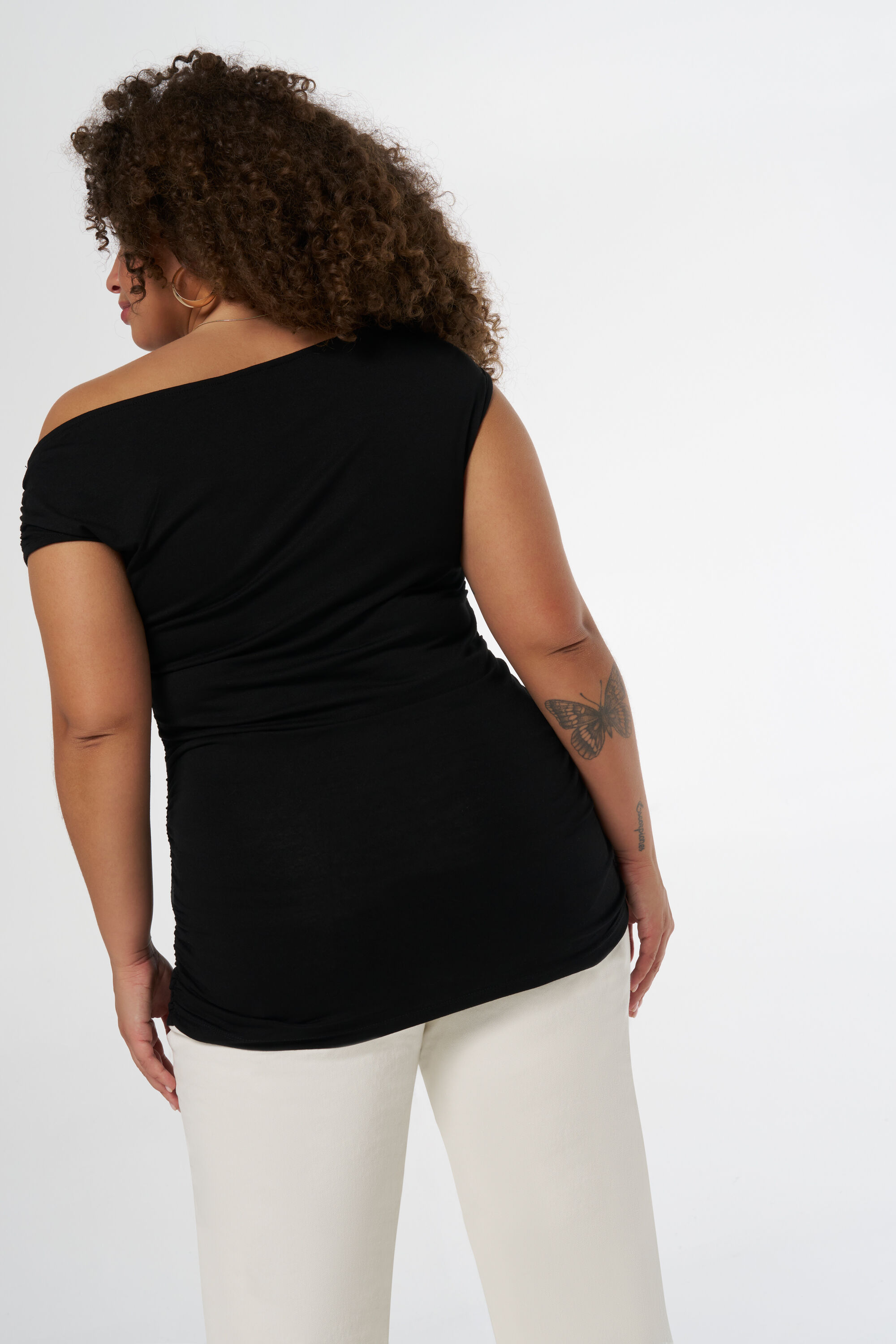 Haut asym&eacute;trique image number 3