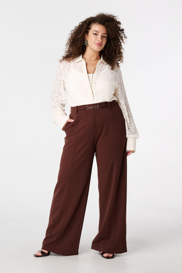 Top met kant en pailetten image number 5