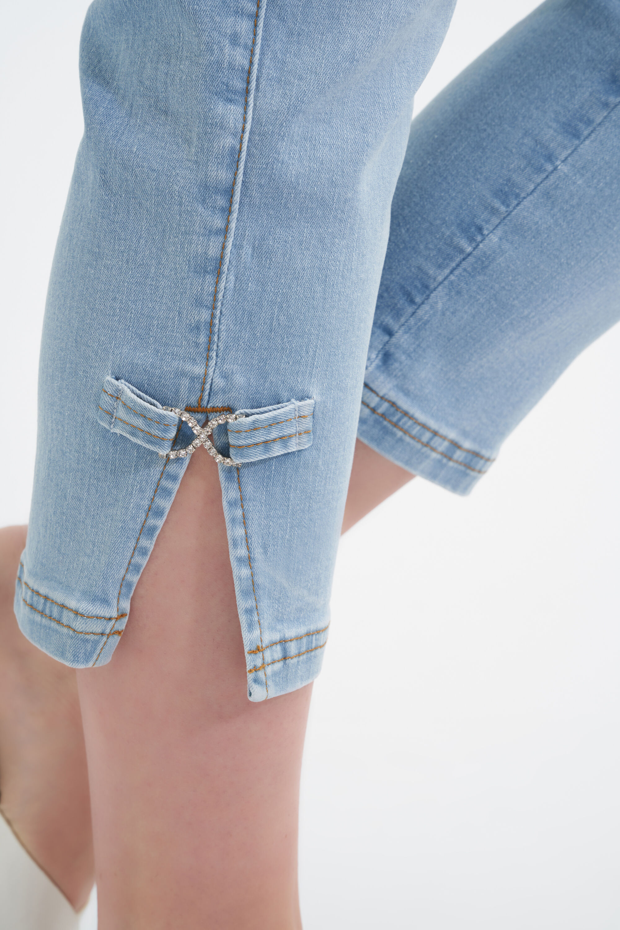 Slim fit 7/8 tregging image number 5