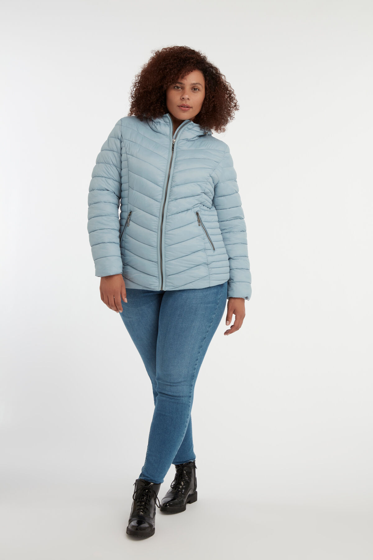 Lichte tussenjas image number 6