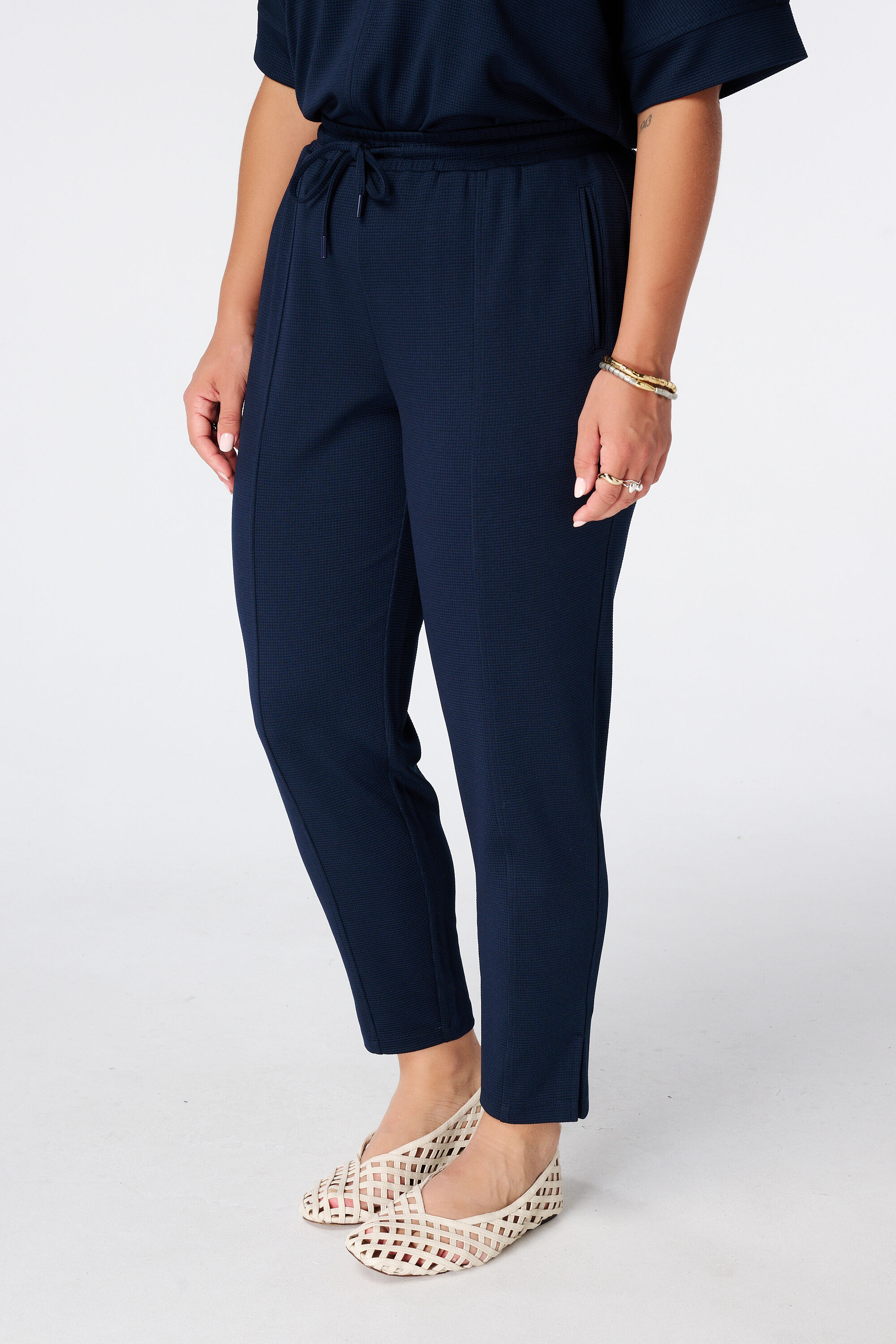 Pantalon avec cordon coulissant image number 5