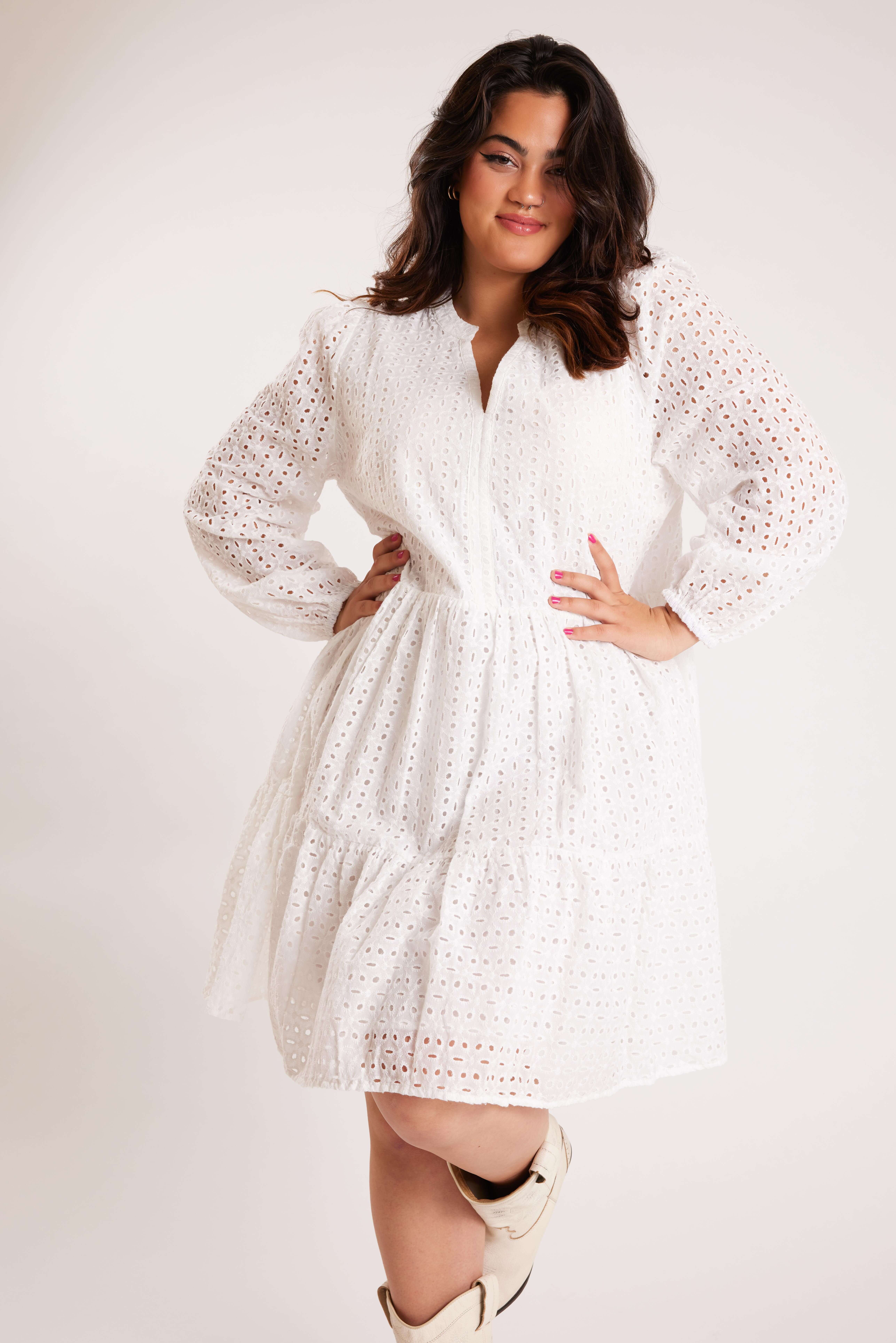 Jurk met broderie anglaise
