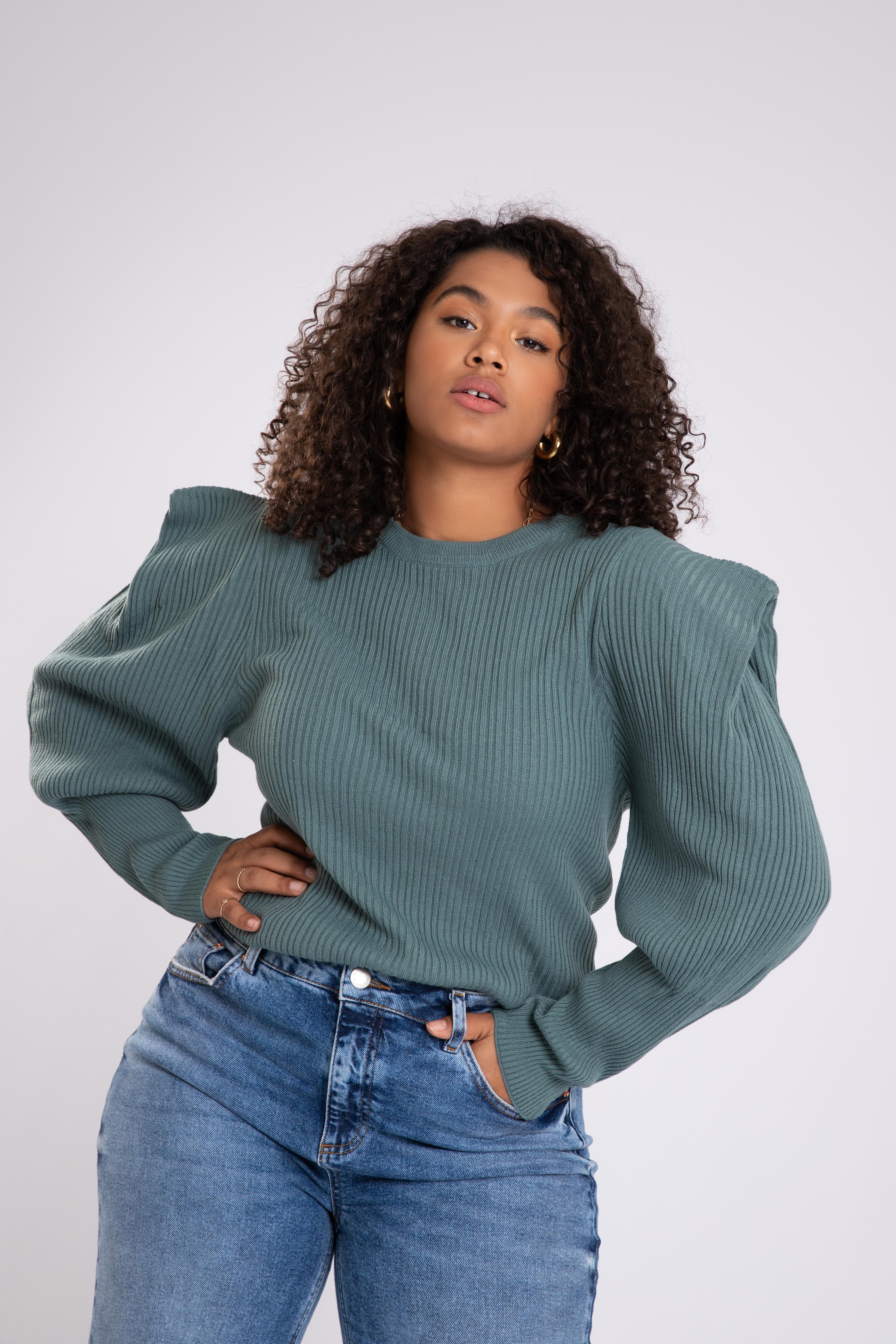 Pull &agrave; manches bouffantes  image number 4