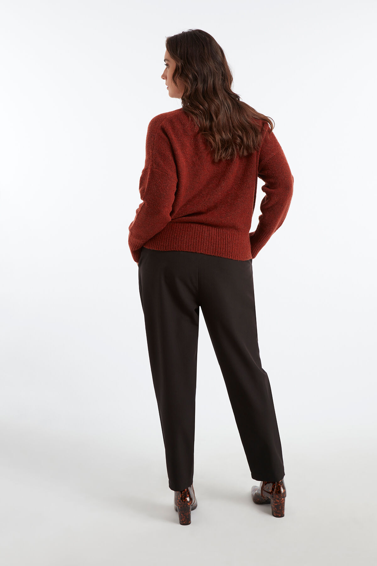 Cropped vest image number 4