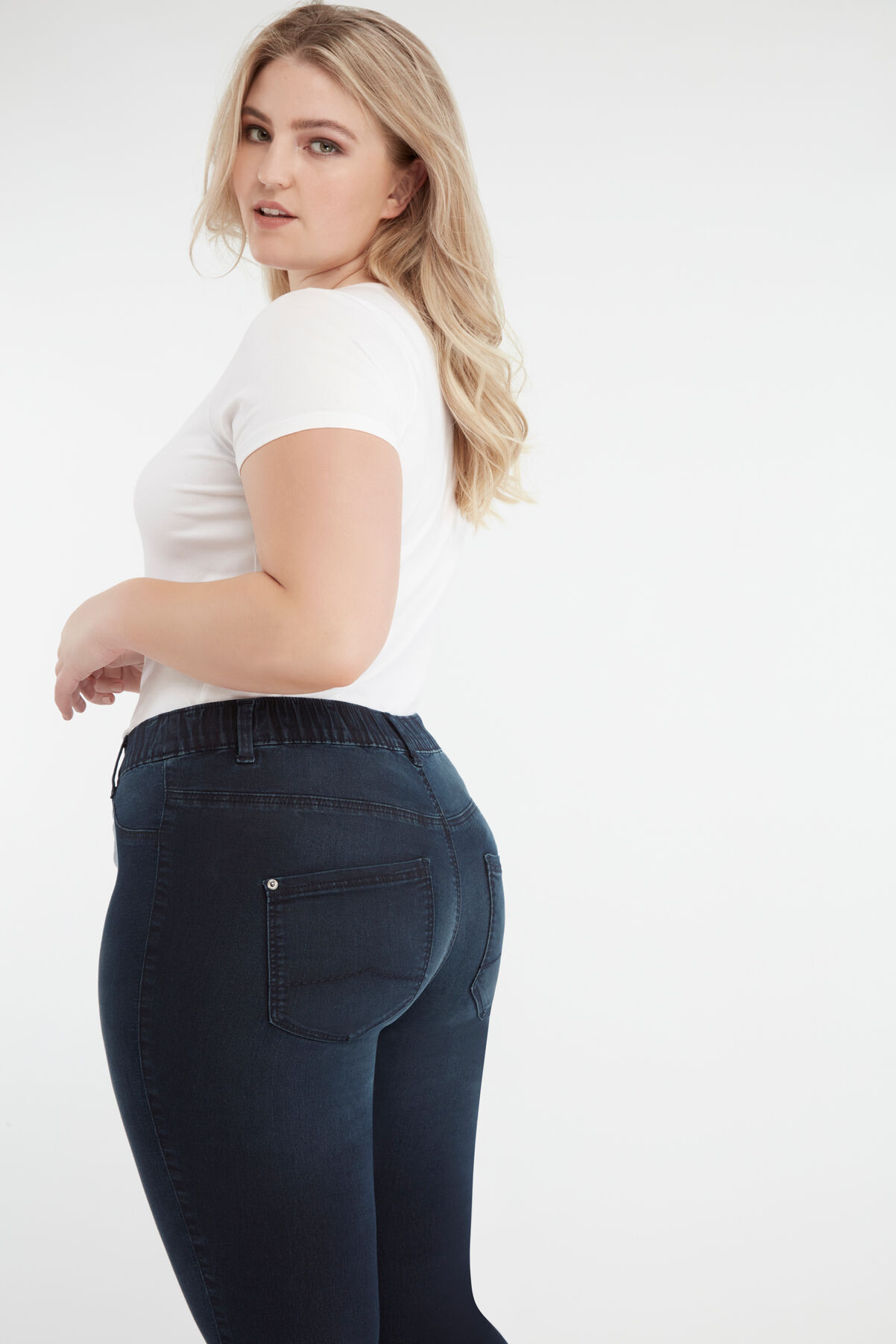 Tregging&nbsp;7/8e coupe slim POPPY image number 3