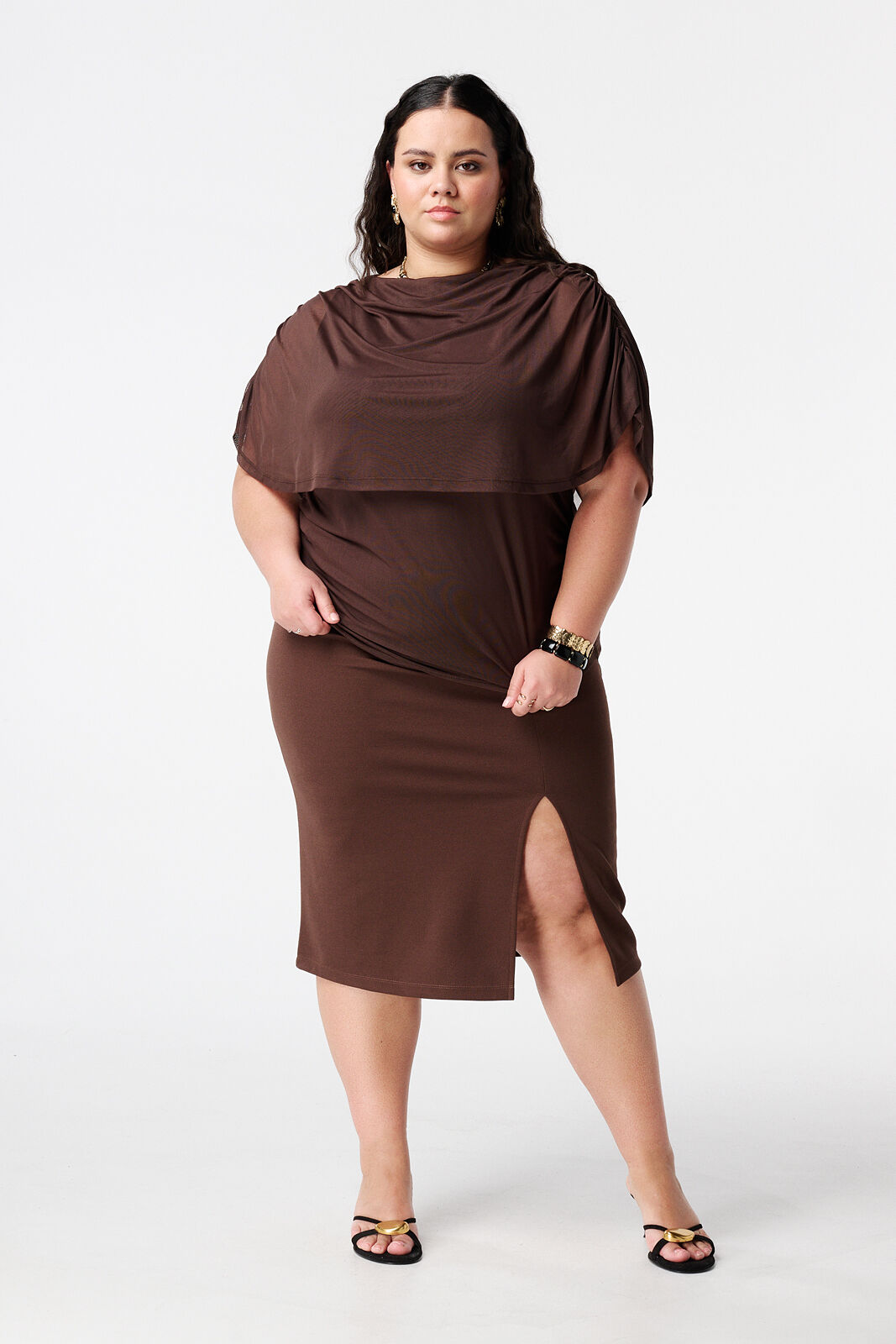 Mesh top met gedrapeerde mouwen