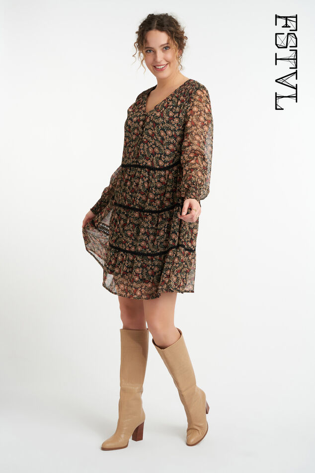 Robe à fleurs avec des décors froncés   image number 0