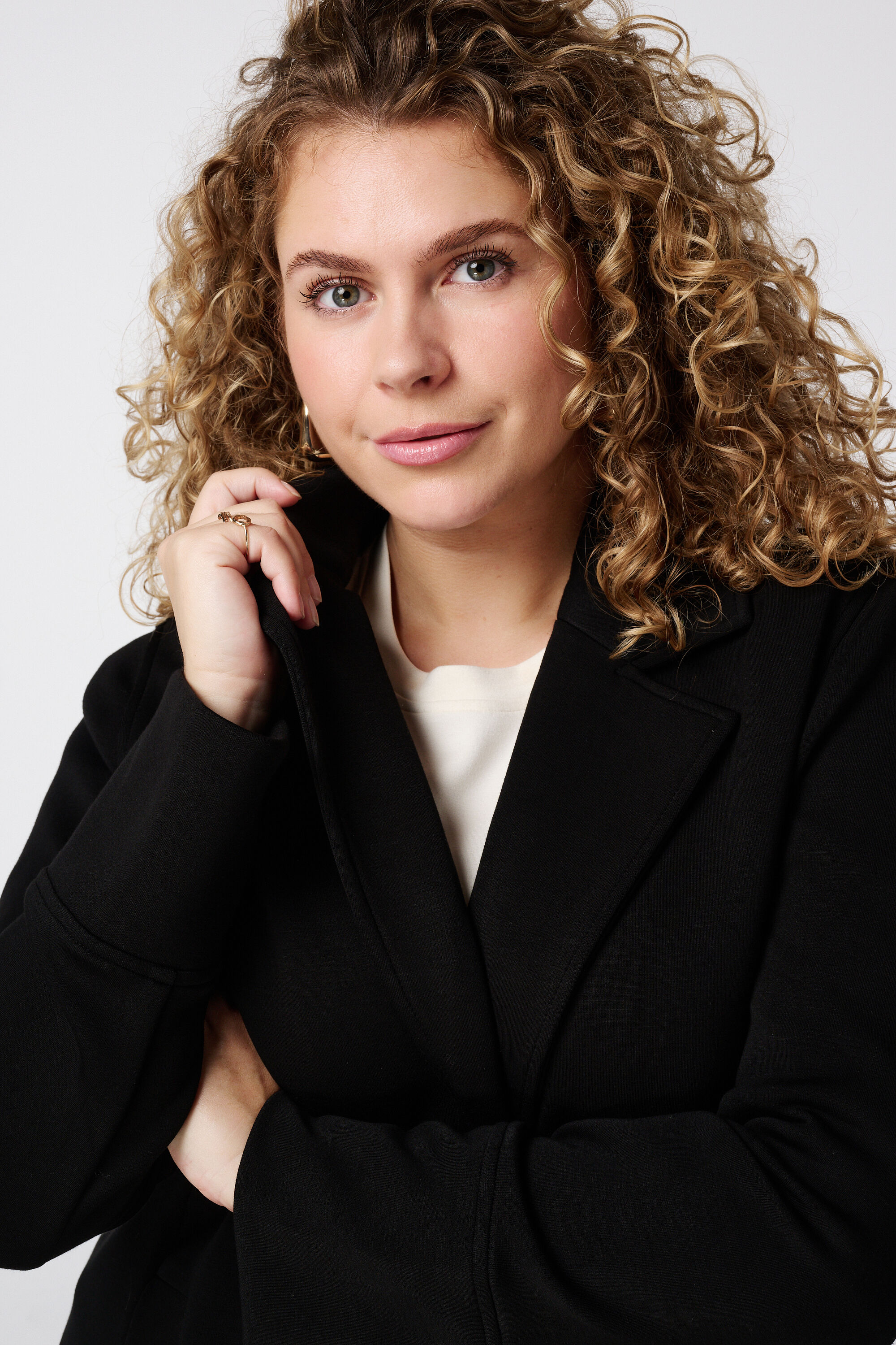 Manteau avec fermeture boutonn&eacute;e image number 4