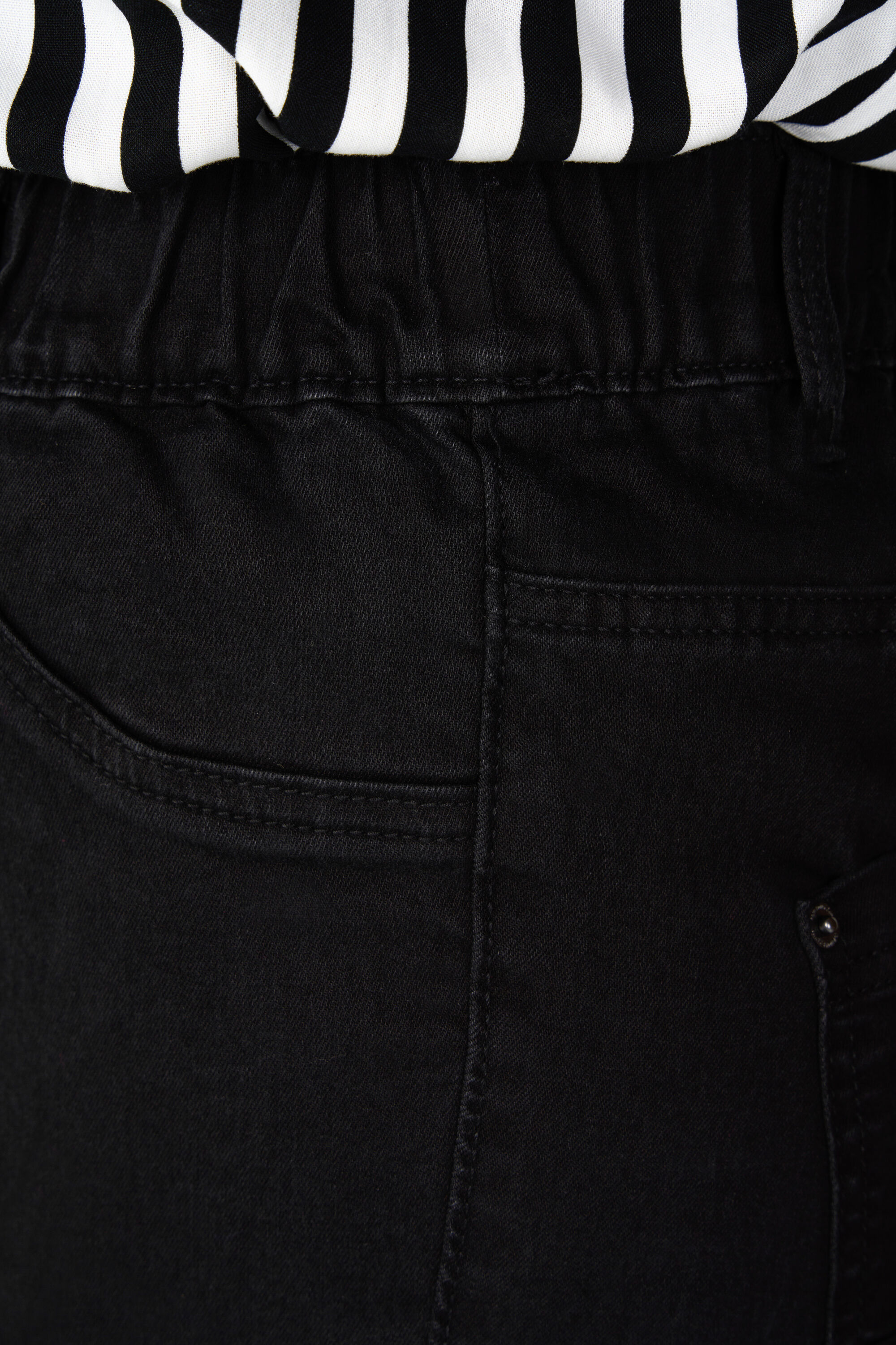 Denim look tregging image number 4