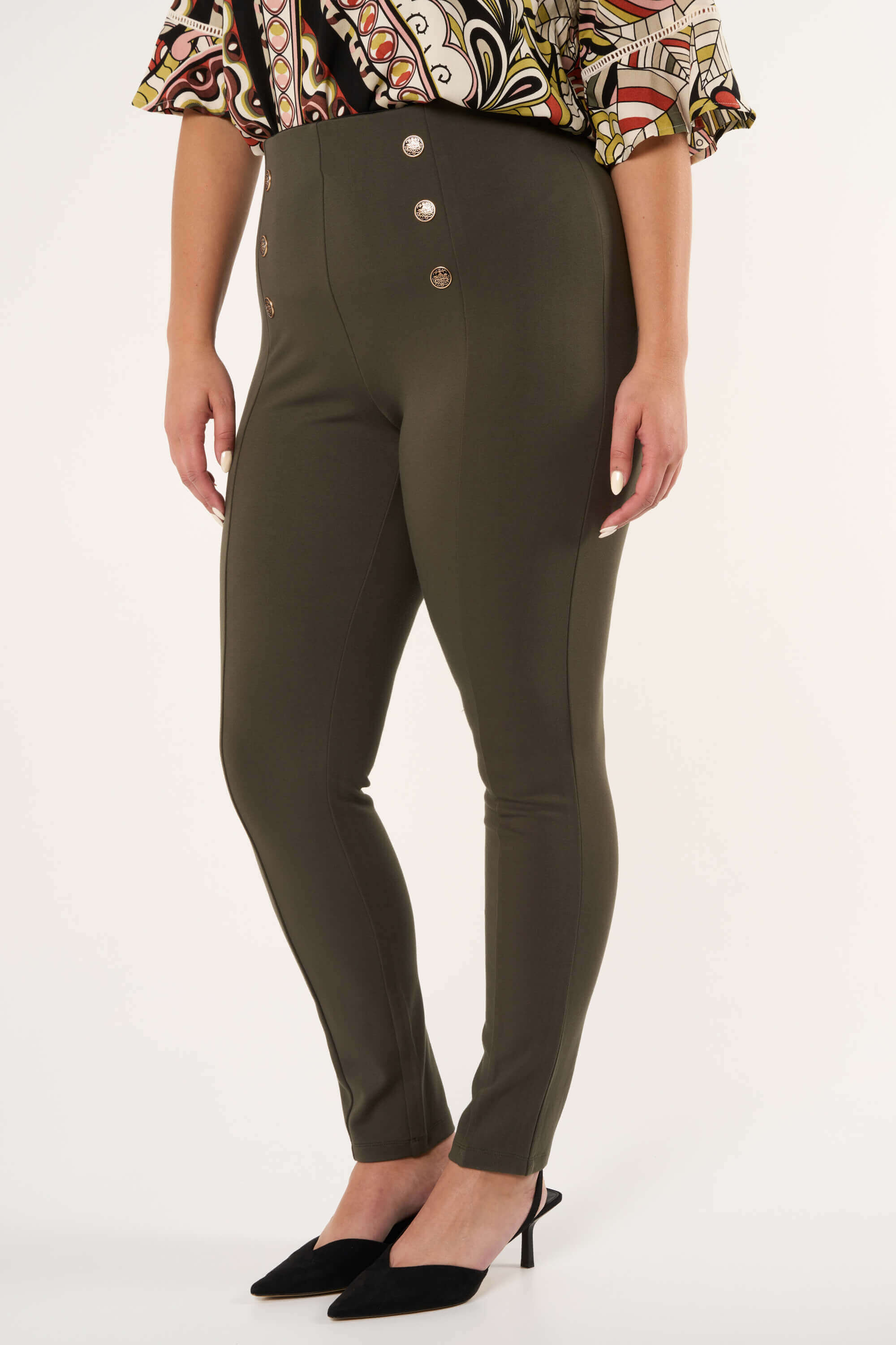 Tregging met gouden details image number 6