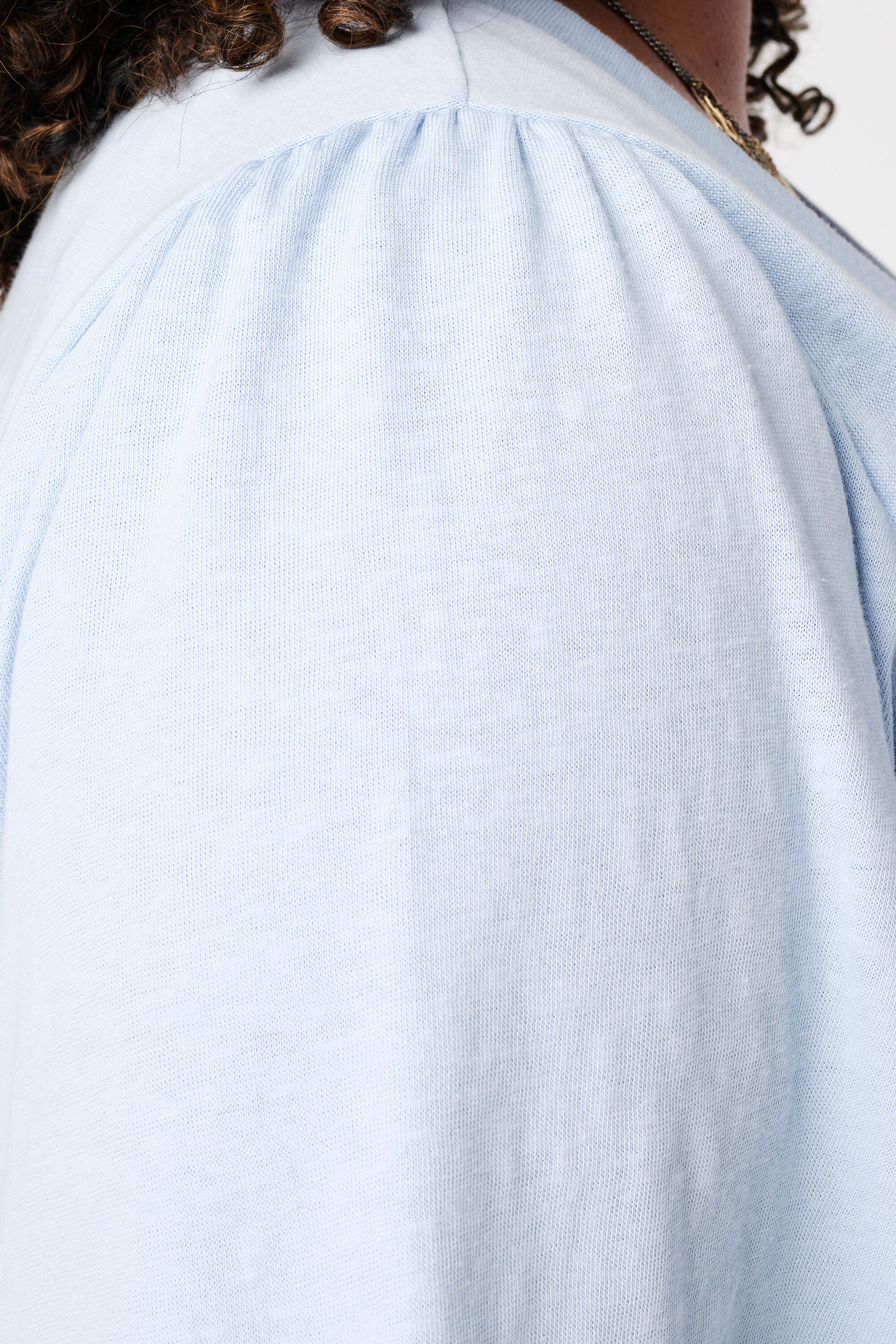 T-shirt met v-hals image number 6