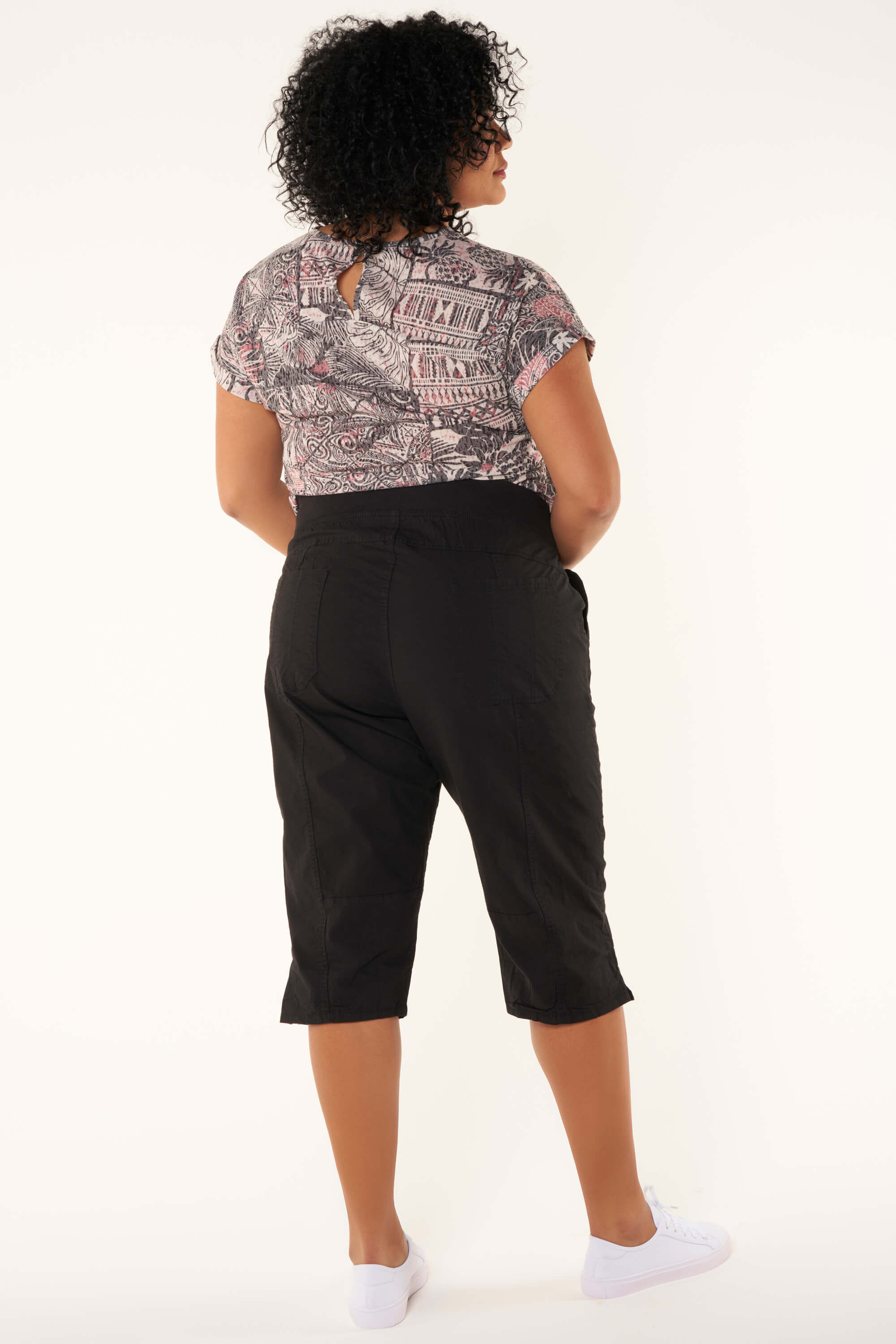 Pantacourt  image number 4