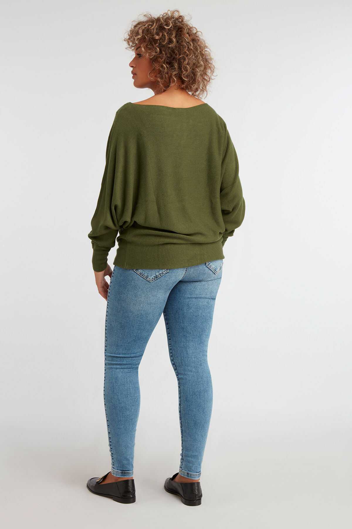 Pull-over &agrave; manches chauve-souris image number 4