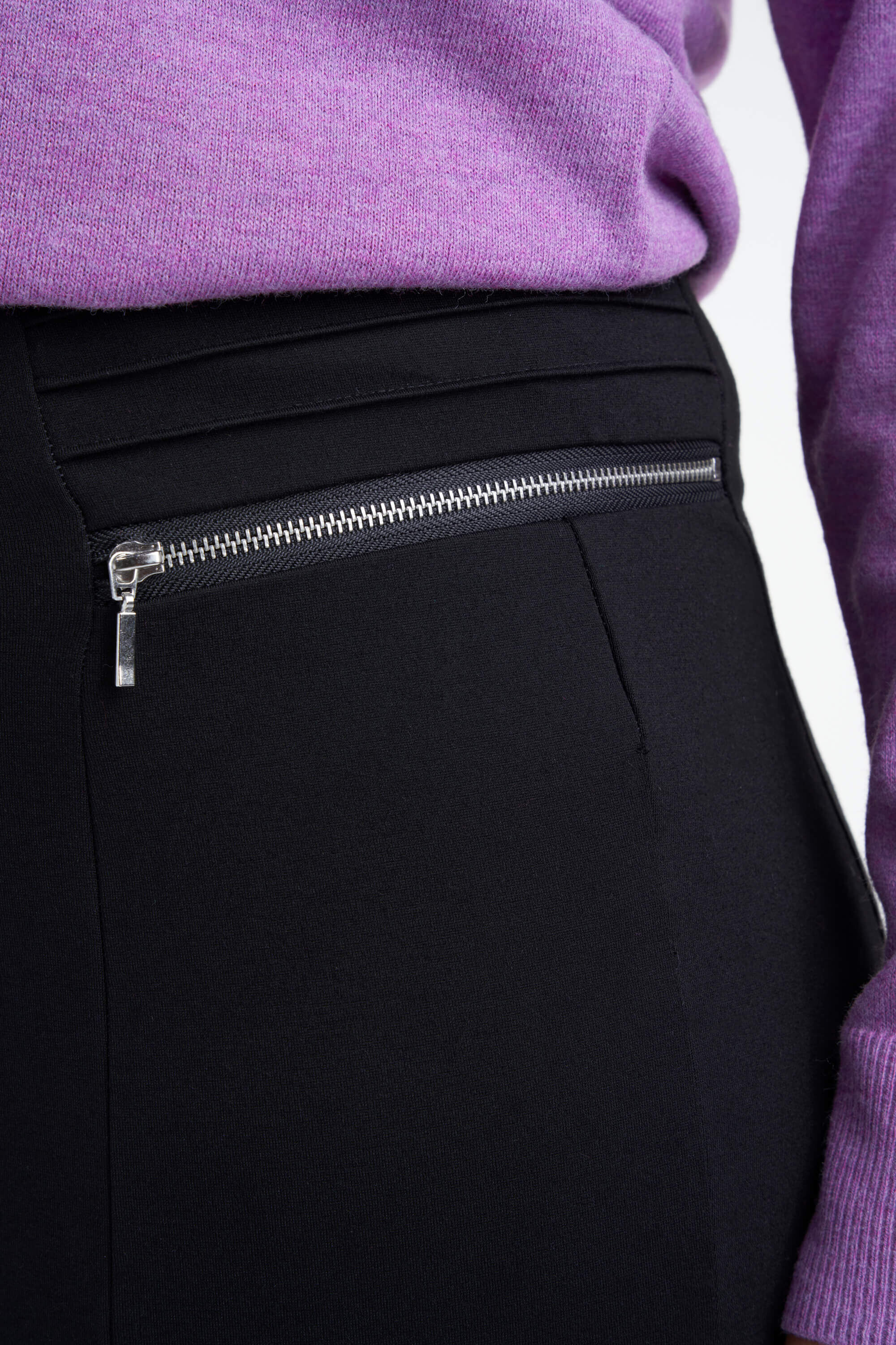 Tregging met ritsdetail image number 5