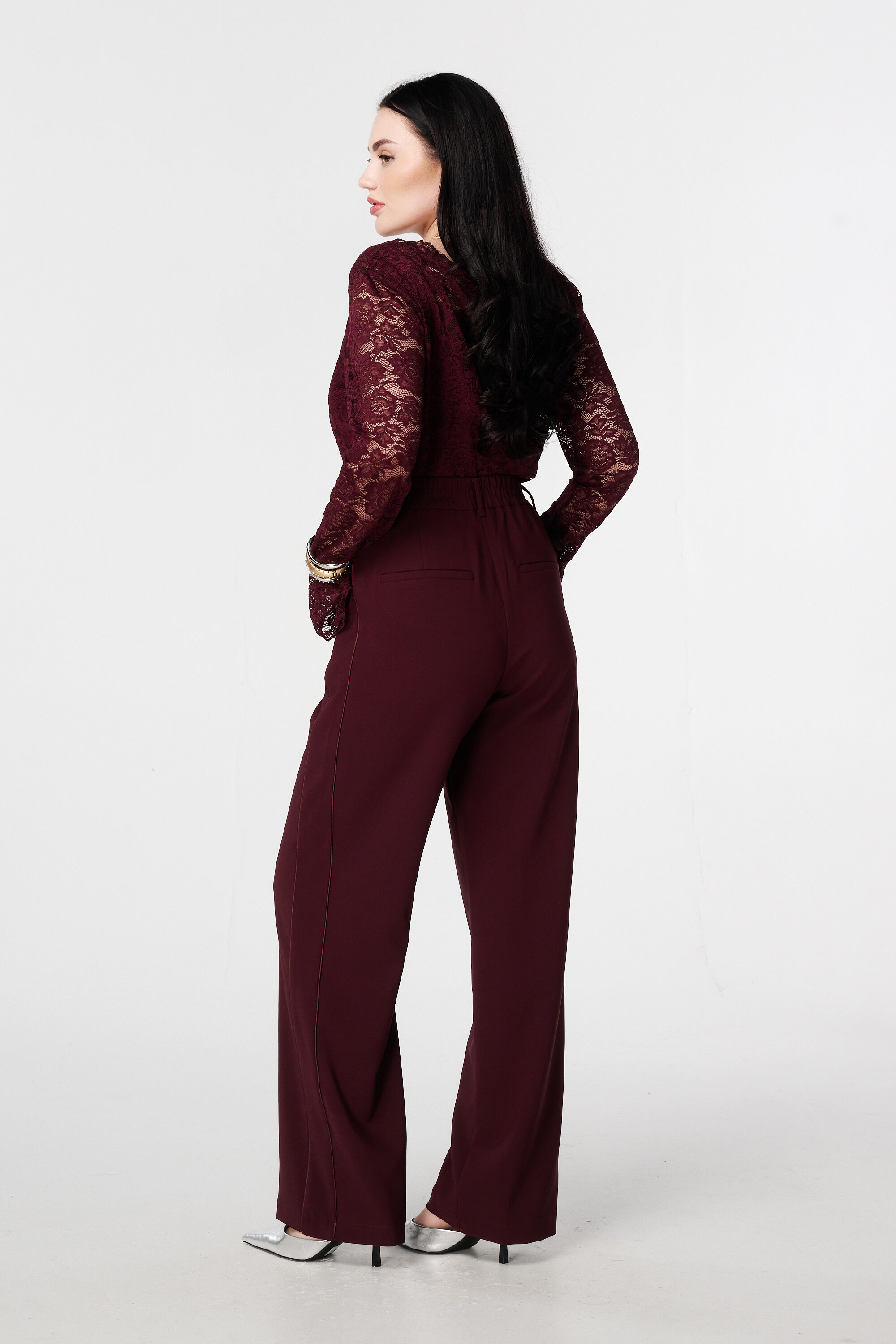 Pantalon avec boucle dor&eacute;e image number 3