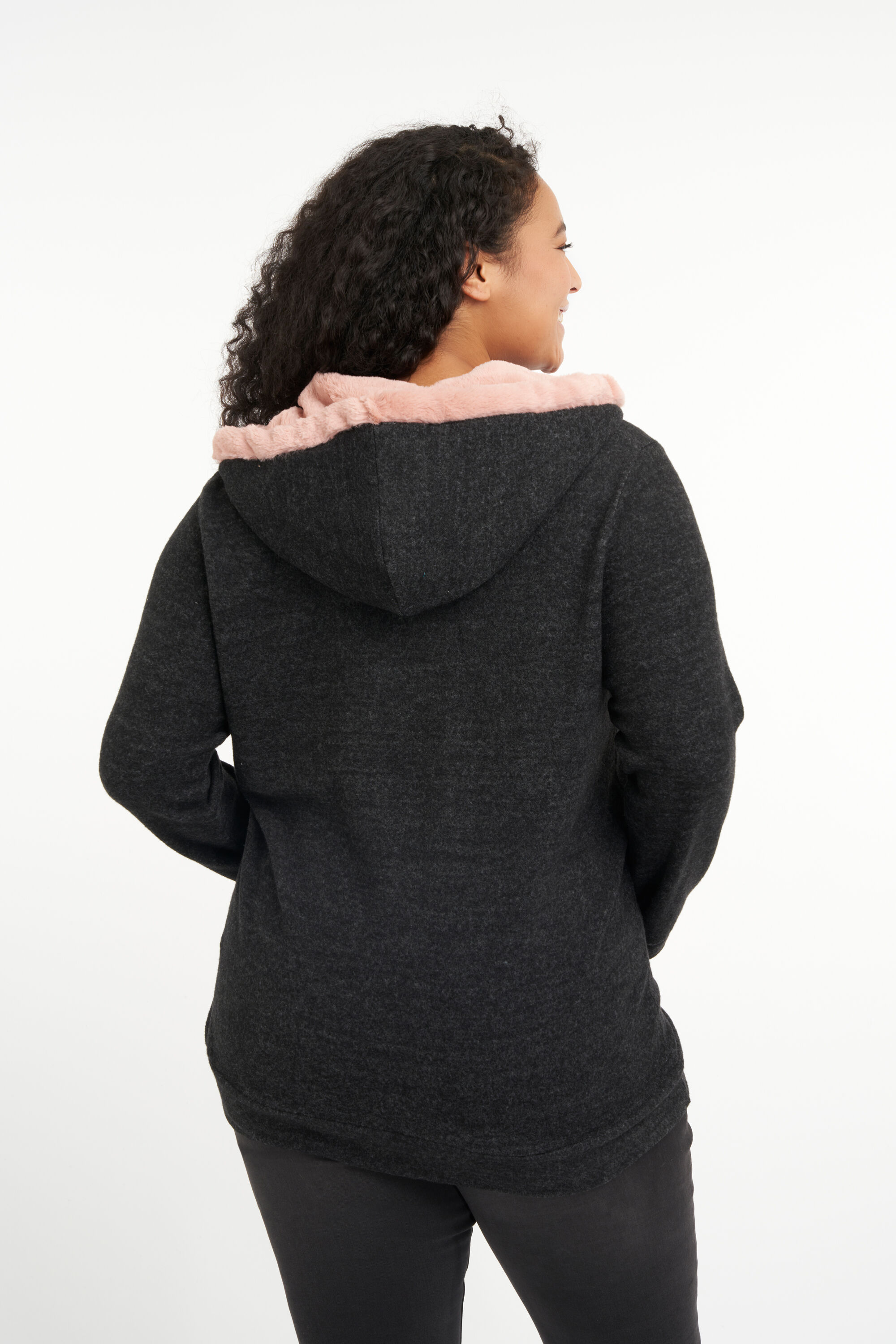 Cardigan &agrave; capuche image number 4