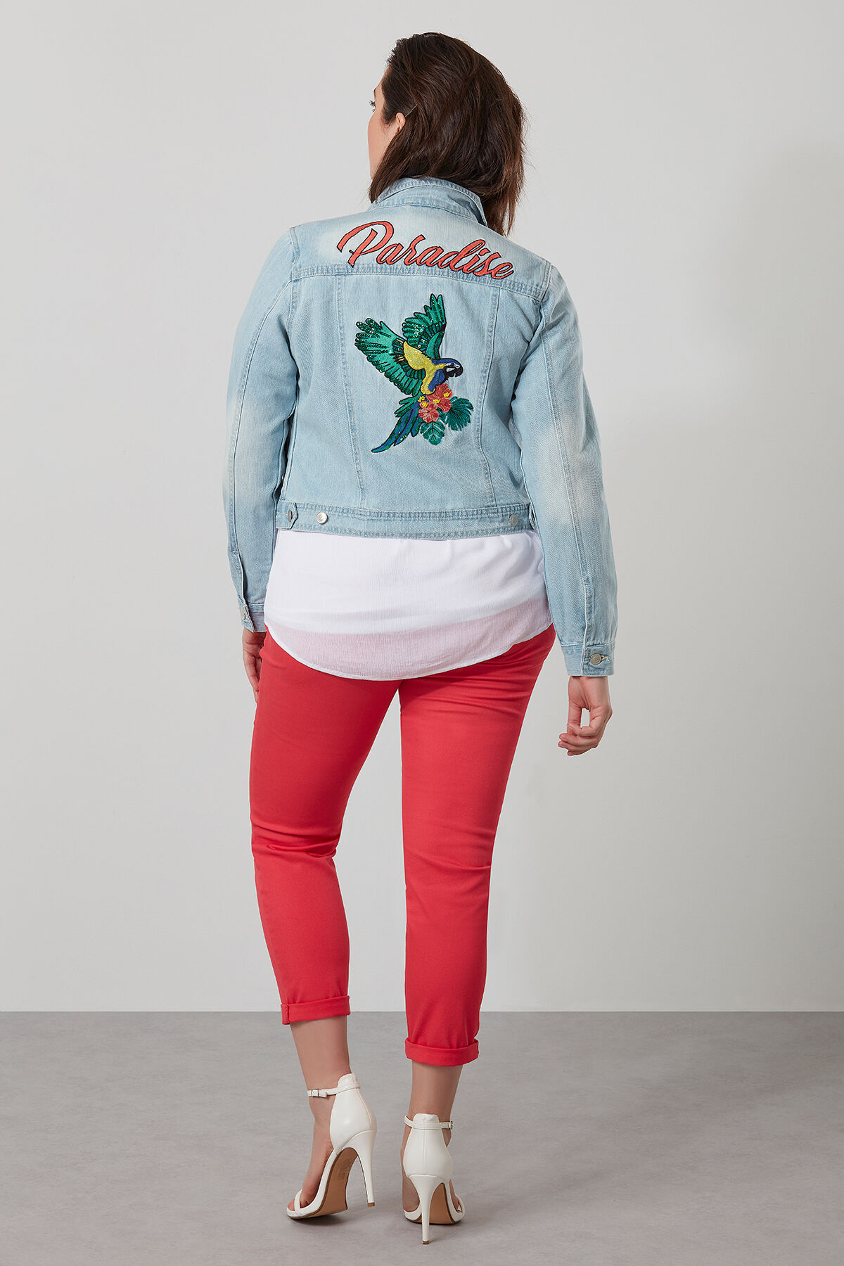 Jeansvest met printopdruk image number 4