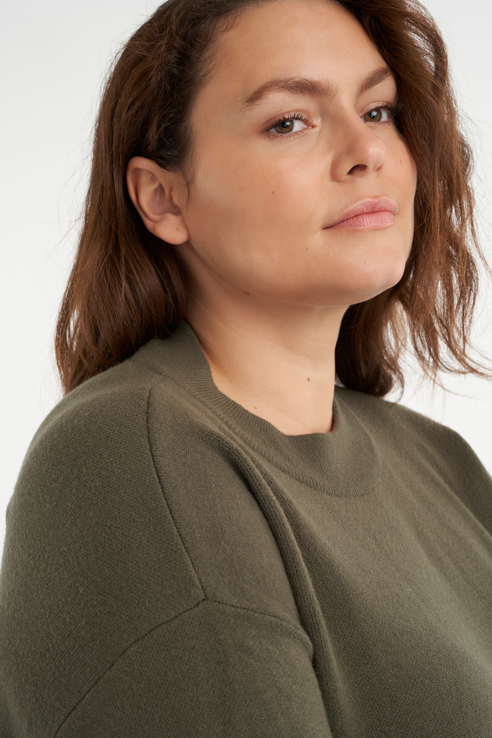 Pull en mailles fines image number 4