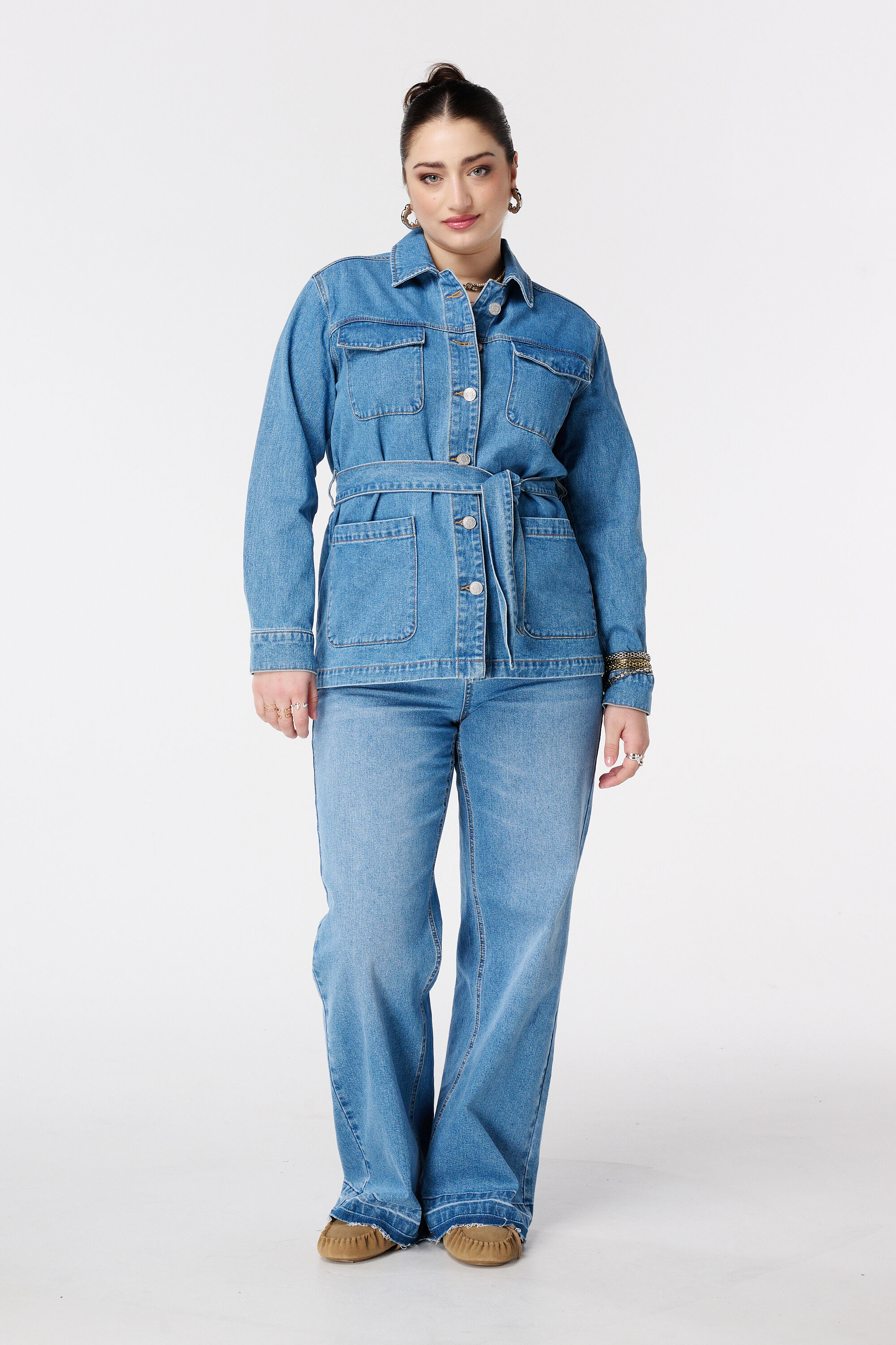 Spijkerjas met tailleband image number 5