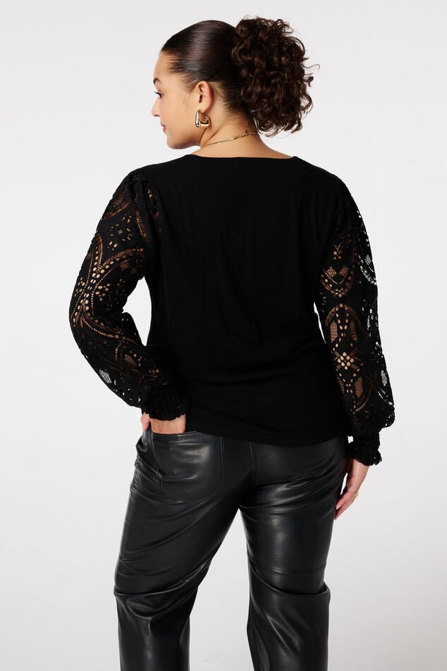Top met kanten mouwen image number 3