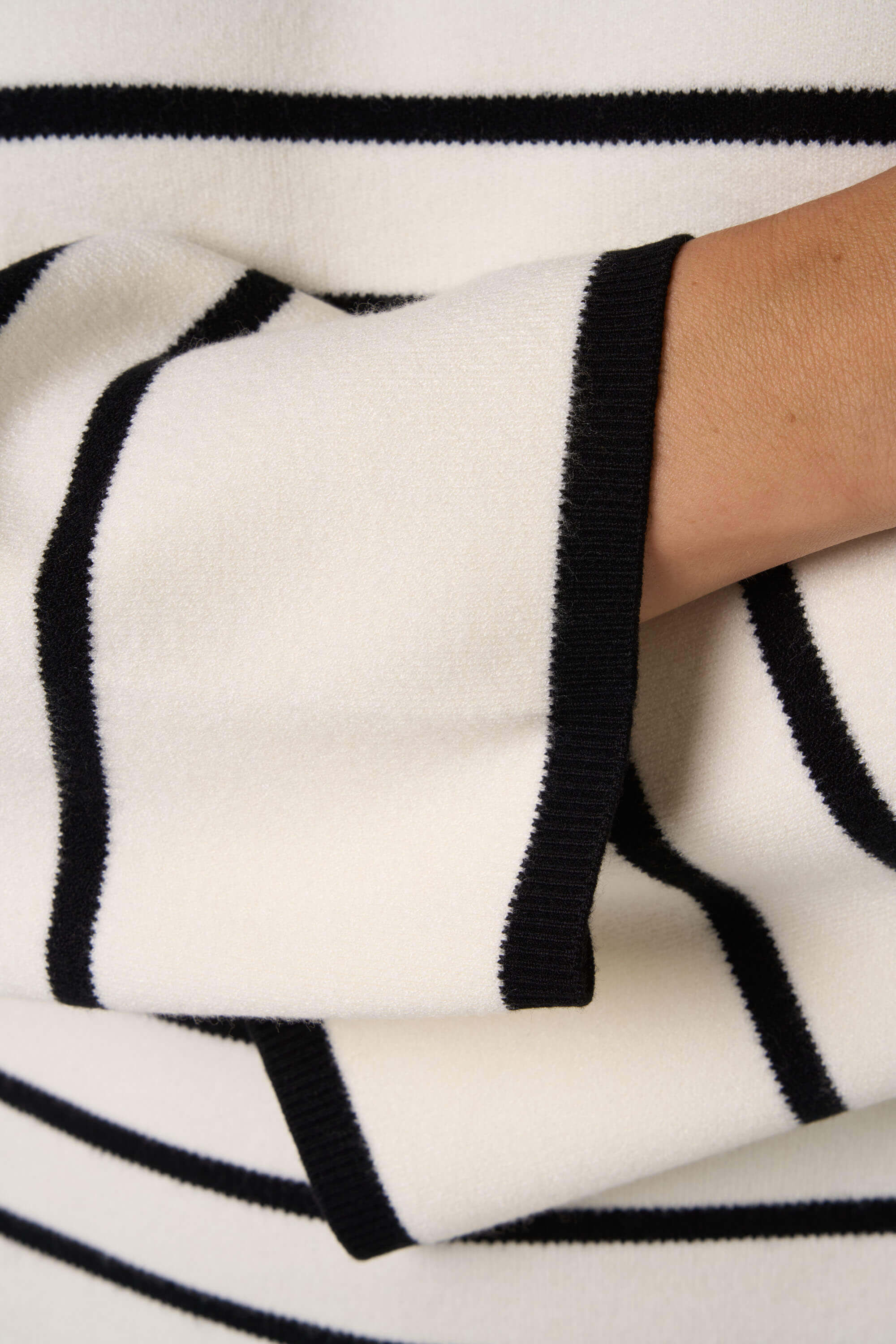 Trui met strepen image number 5