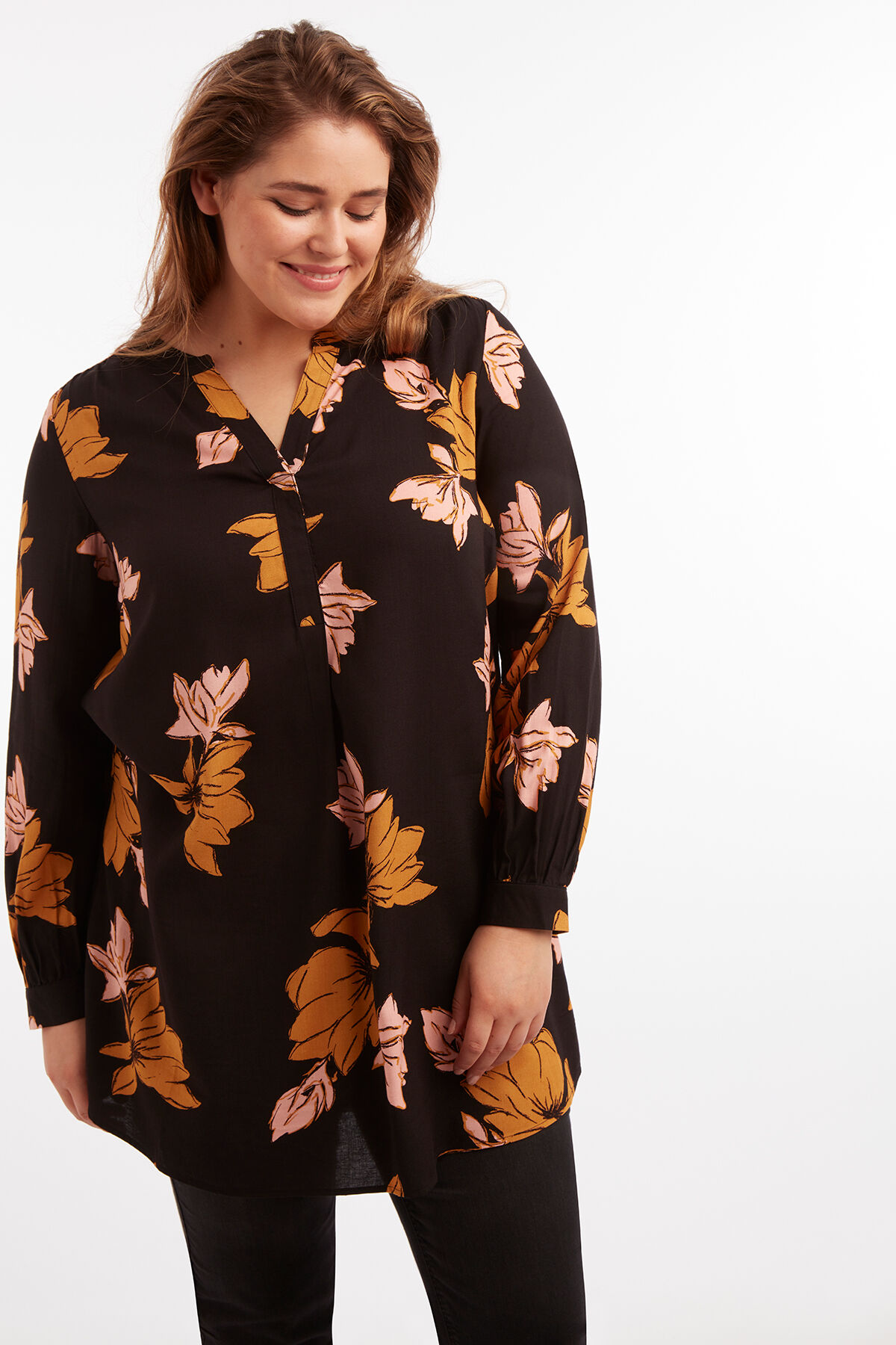 Tuniekblouse met bloemenprint image number 5