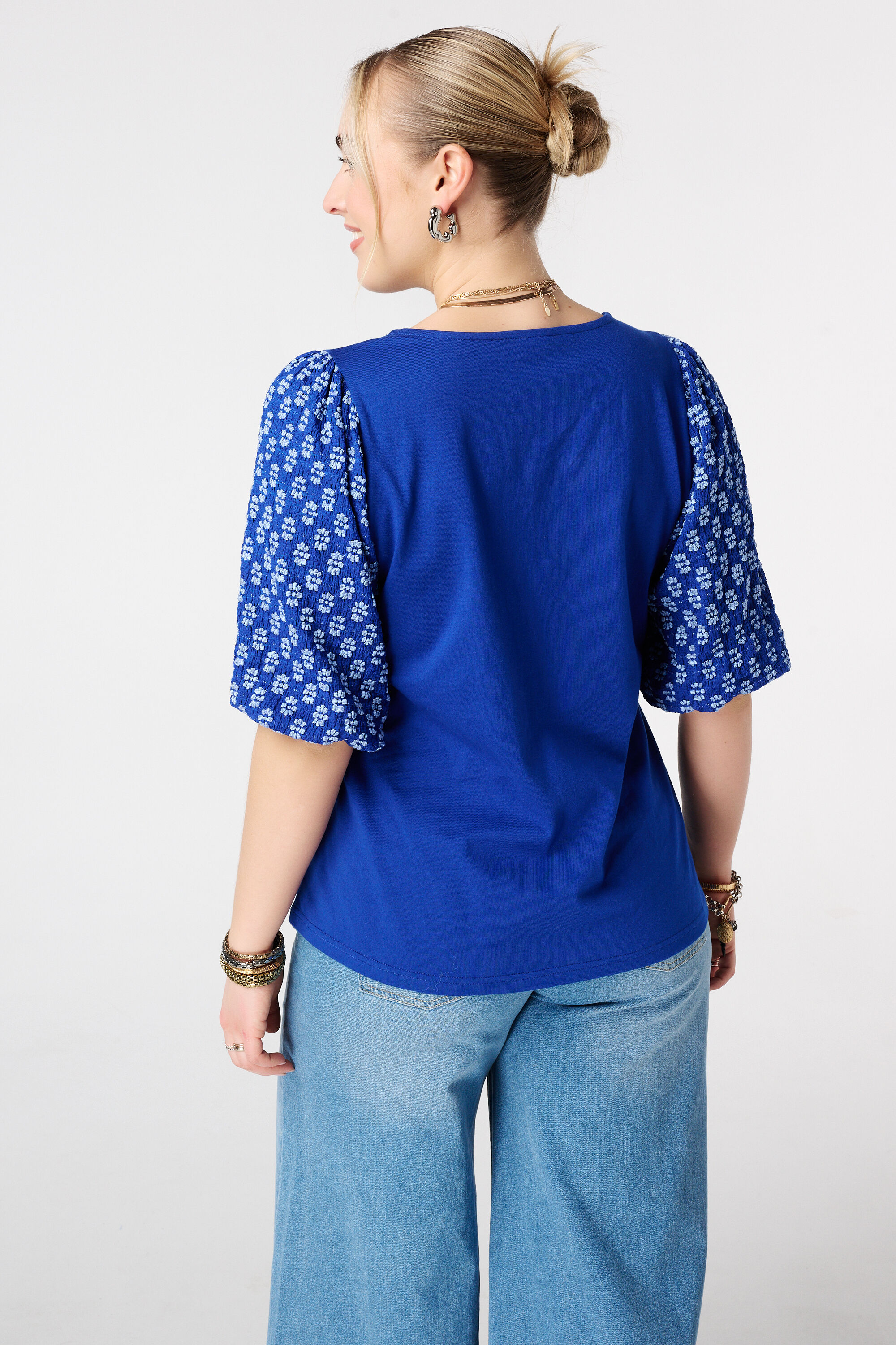 Top met pofmouwen image number 3