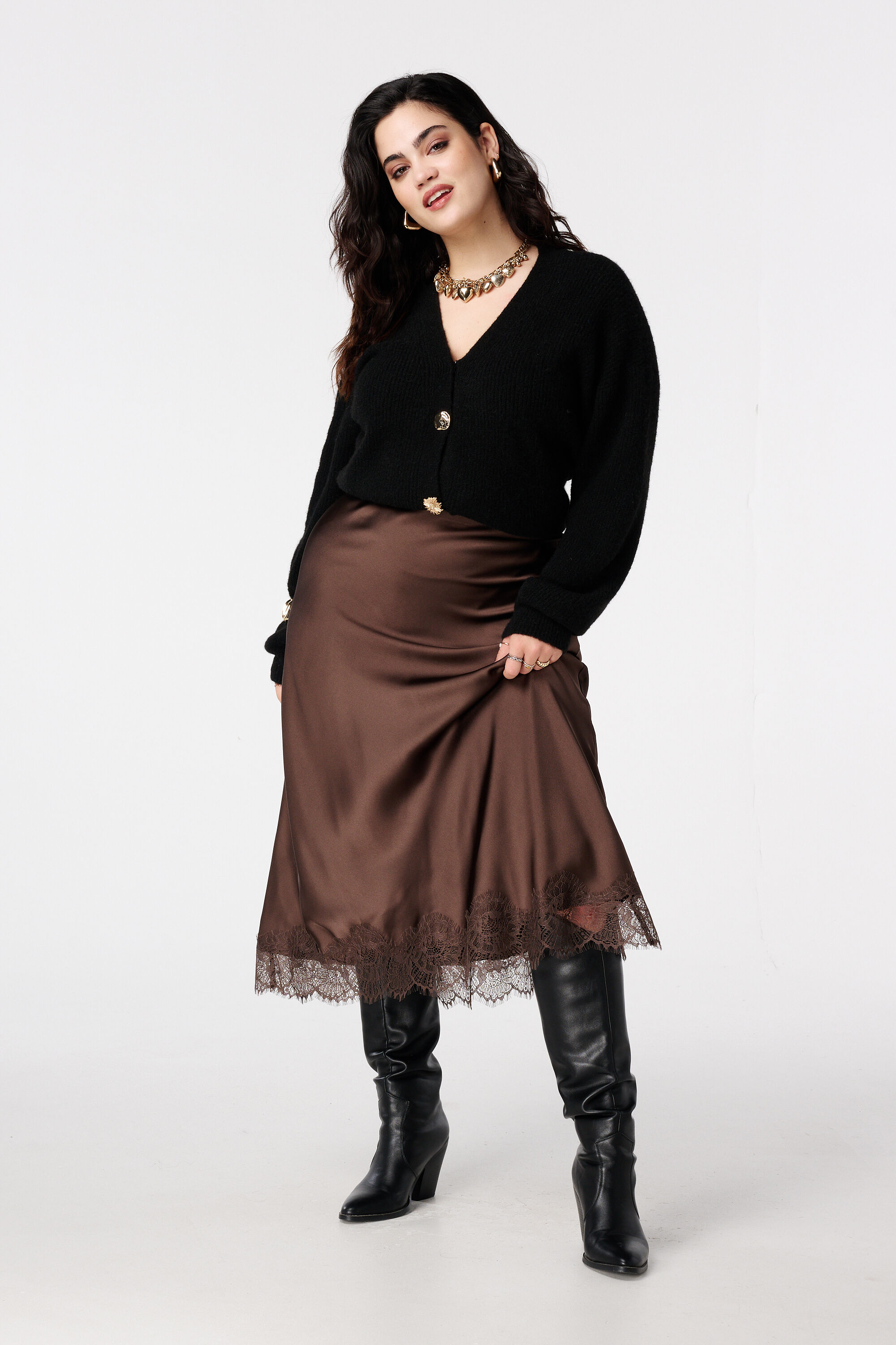 Satijnen rok met kant detail