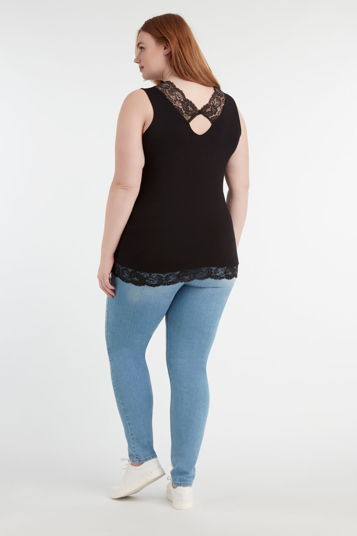 Mouwloze top met kant image number 5