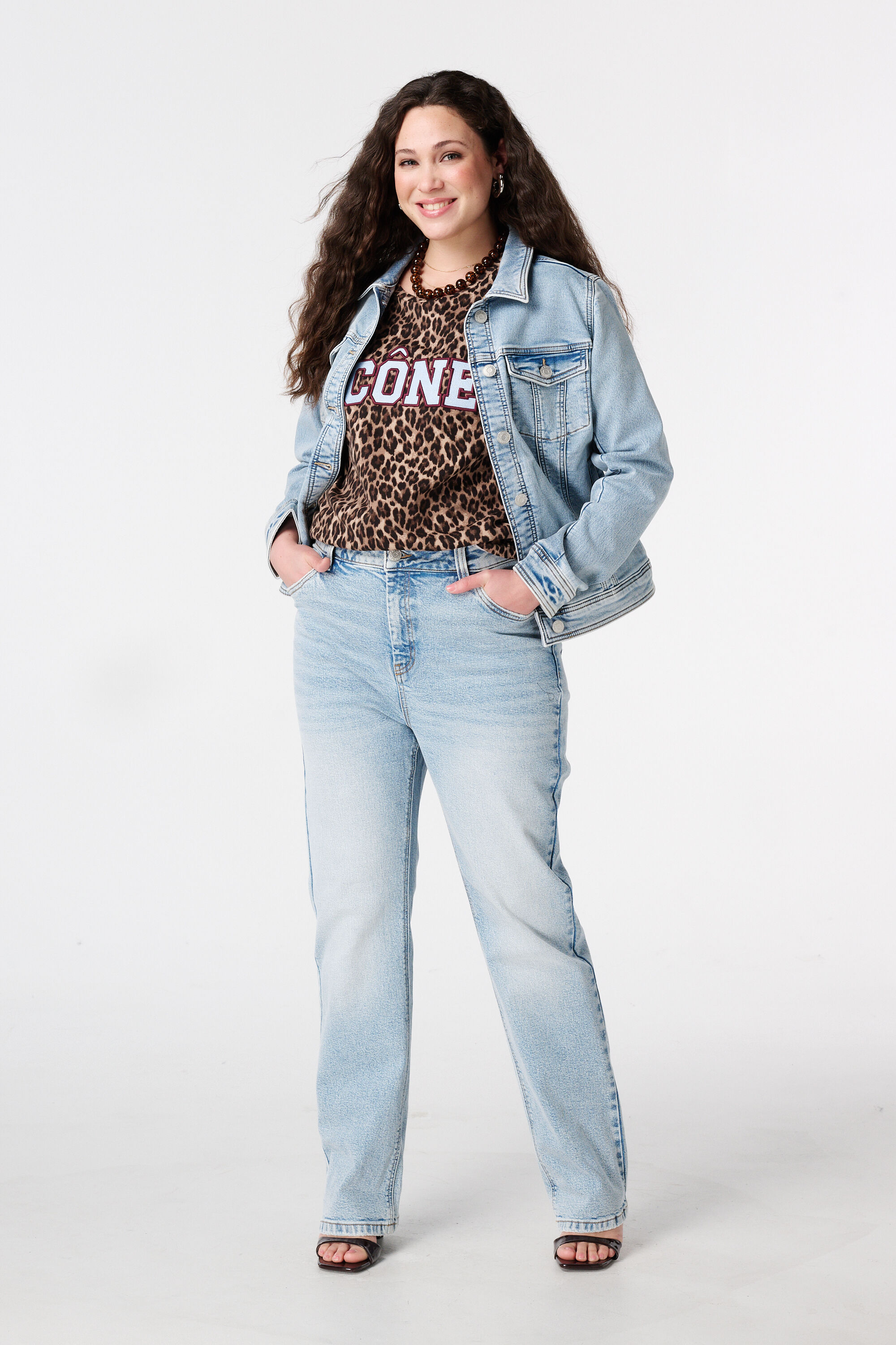 Straight leg jeans met mid waist