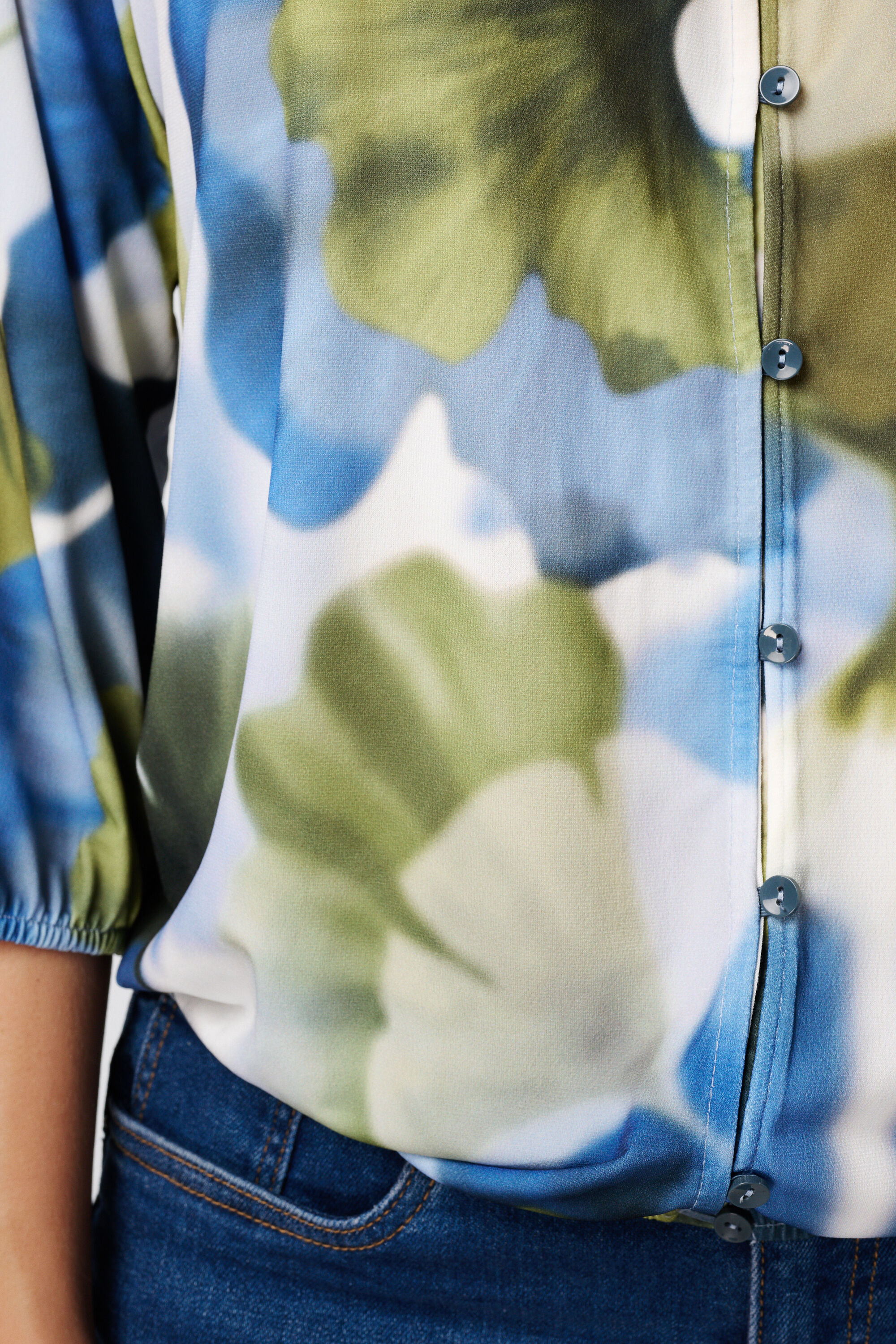 Blouse imprim&eacute;e image number 6