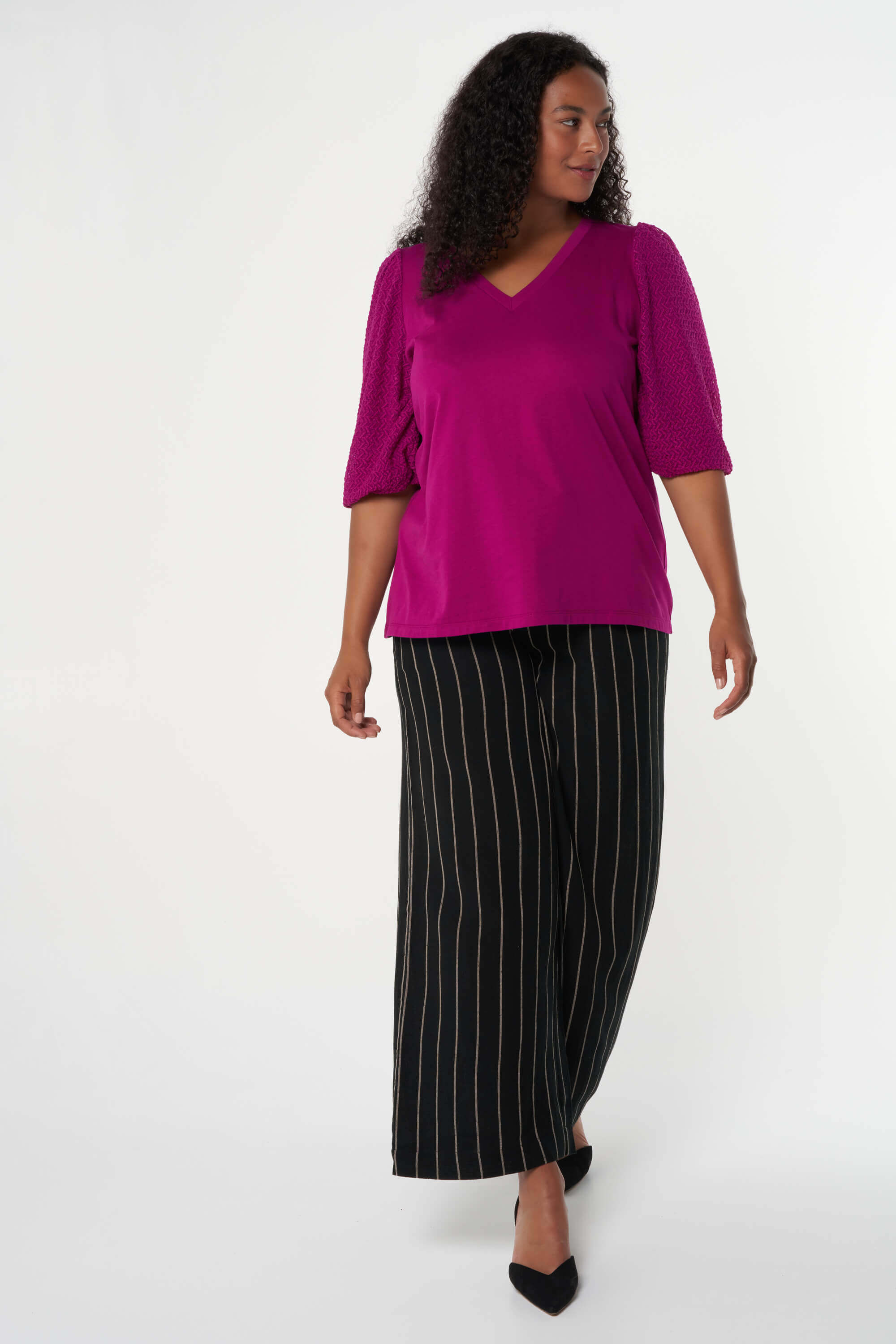 Haut avec manches textur&eacute;es image number 5