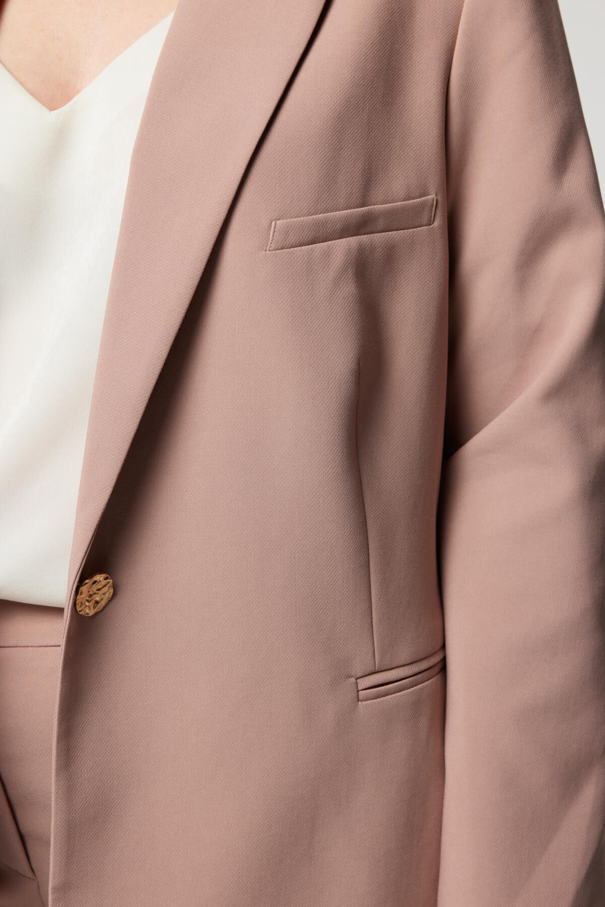 Blazer ample avec bouton dor&eacute; image number 4