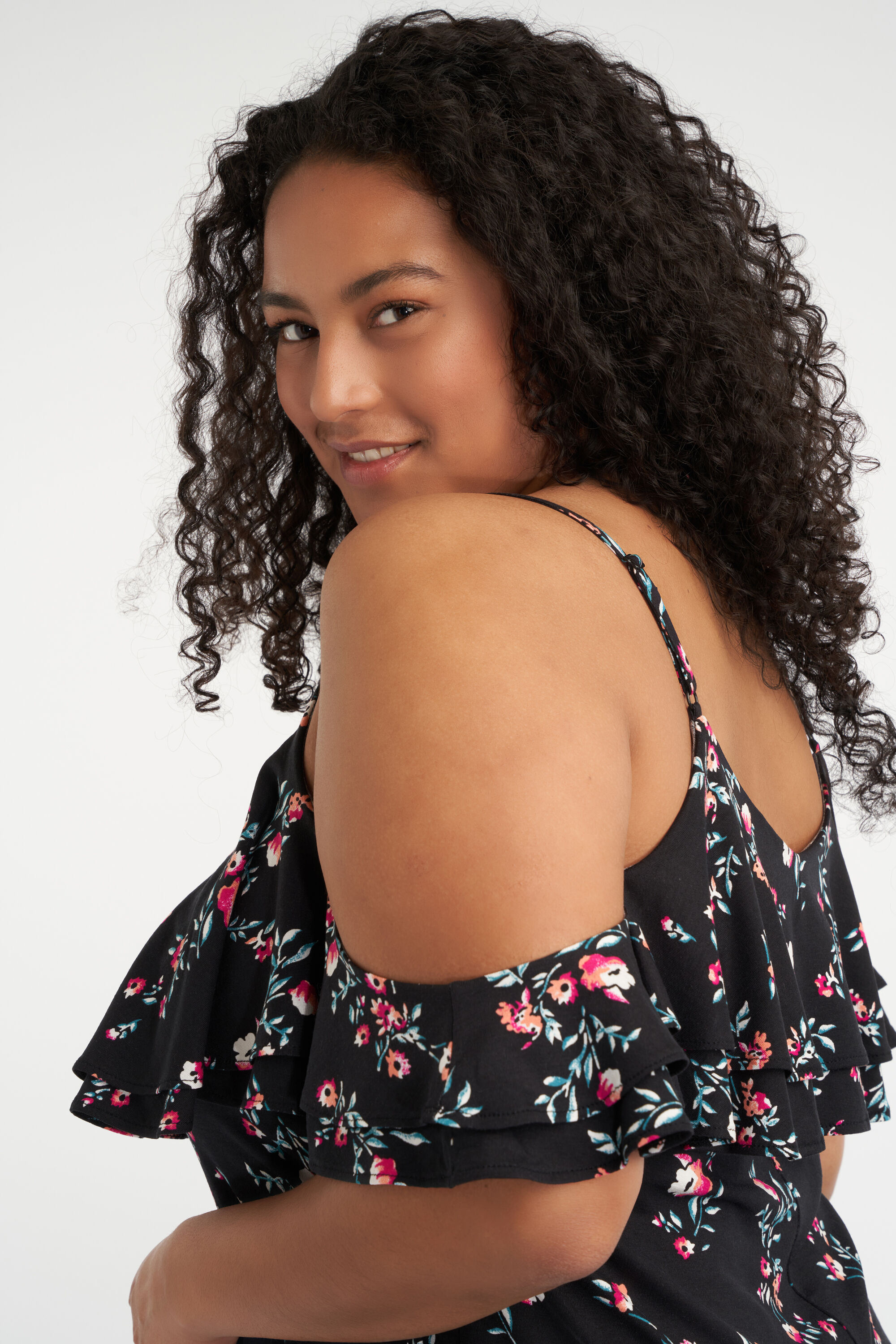 Cold shoulder top met volant image number 4