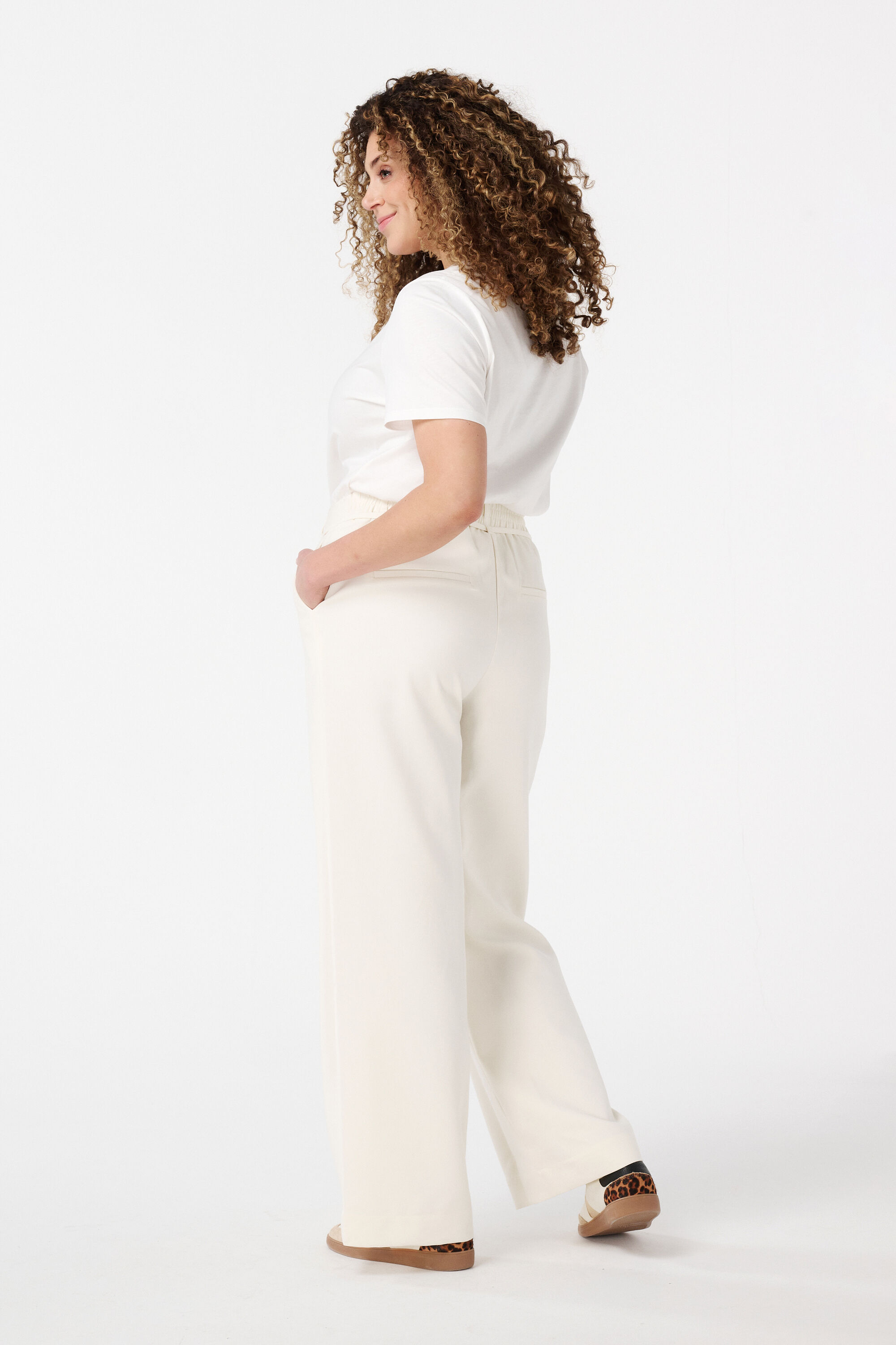 Broek met strikkoord en wijde pijpen image number 3