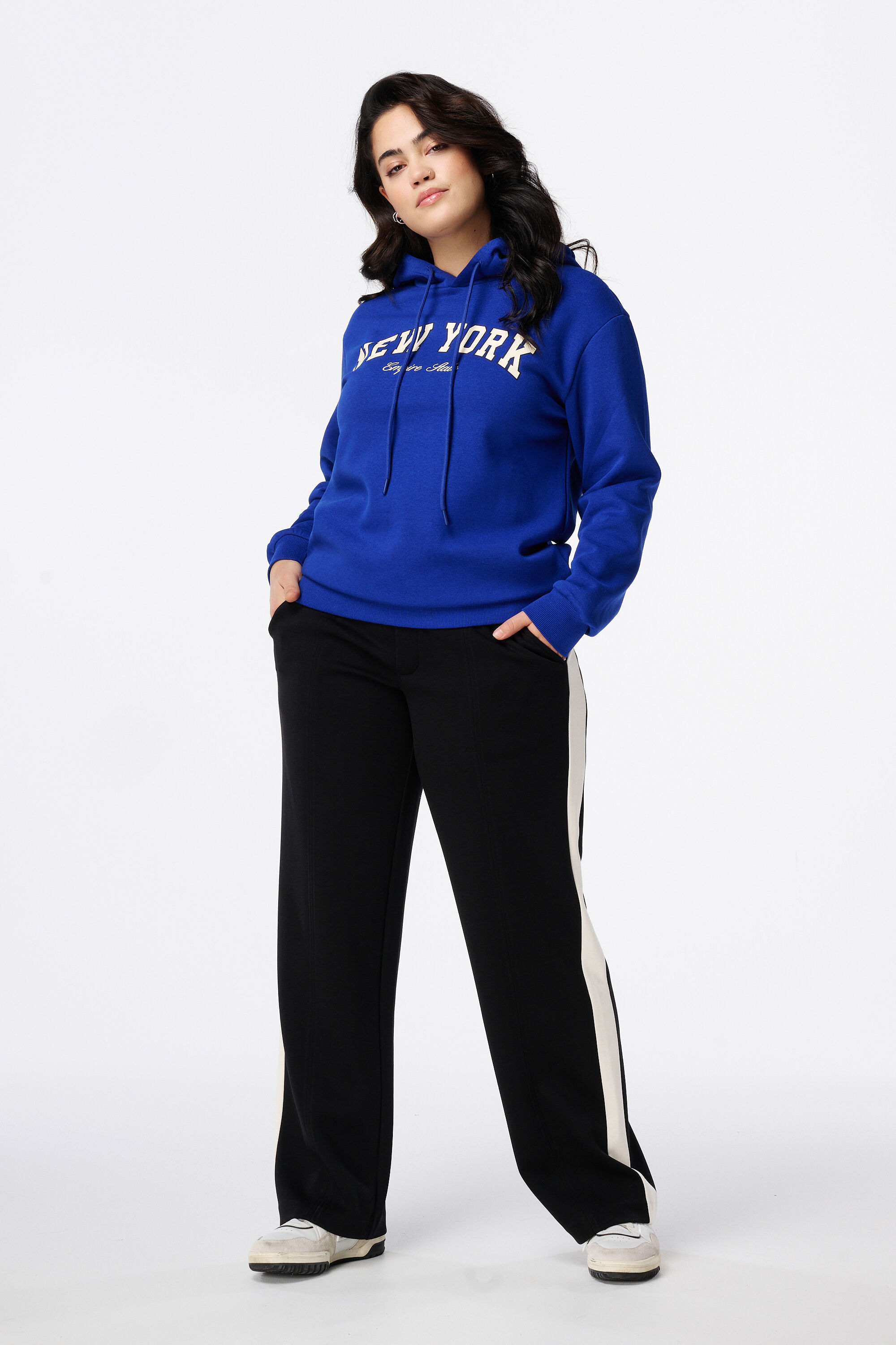 Hoodie met tekst image number 5