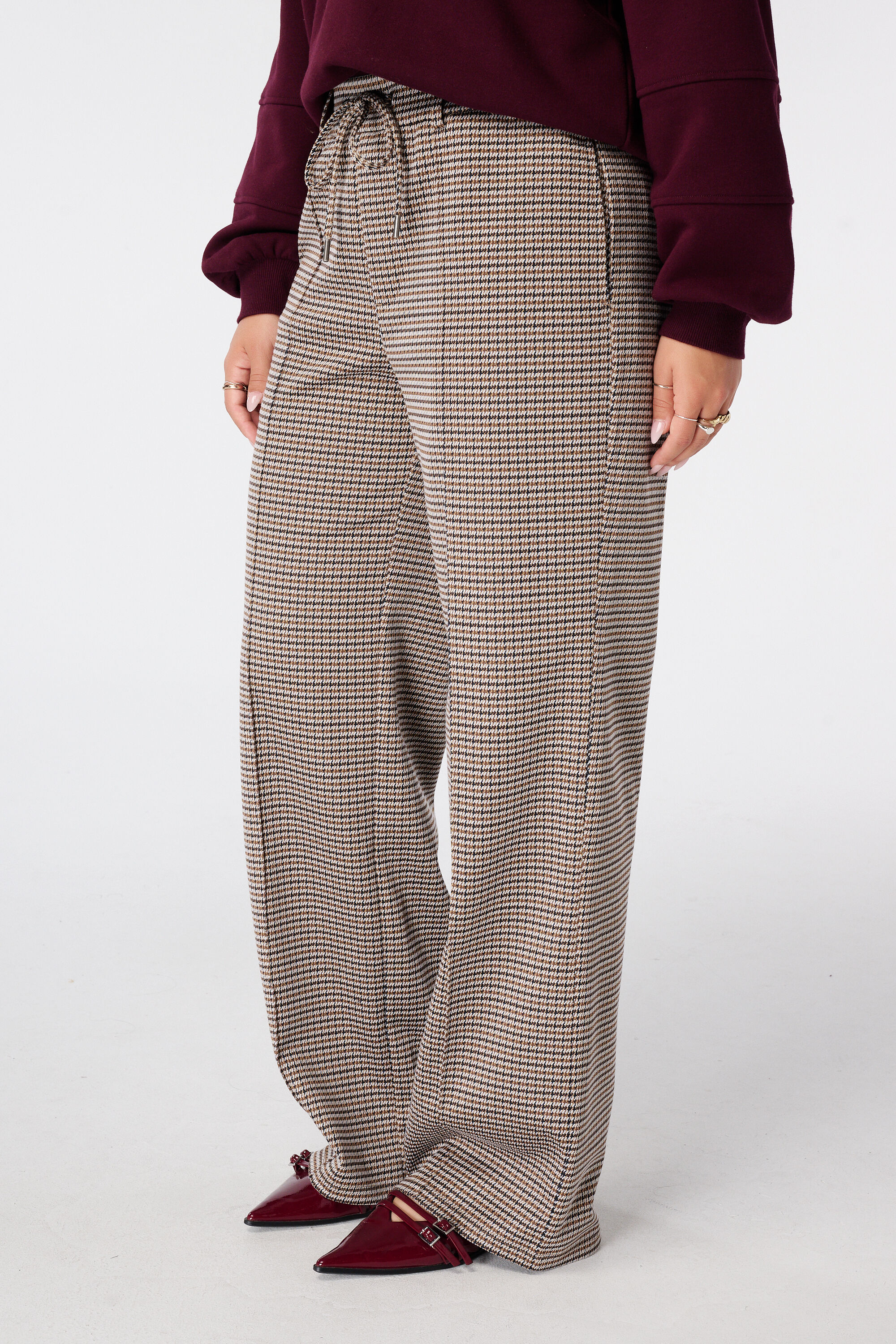 Geruite broek image number 5