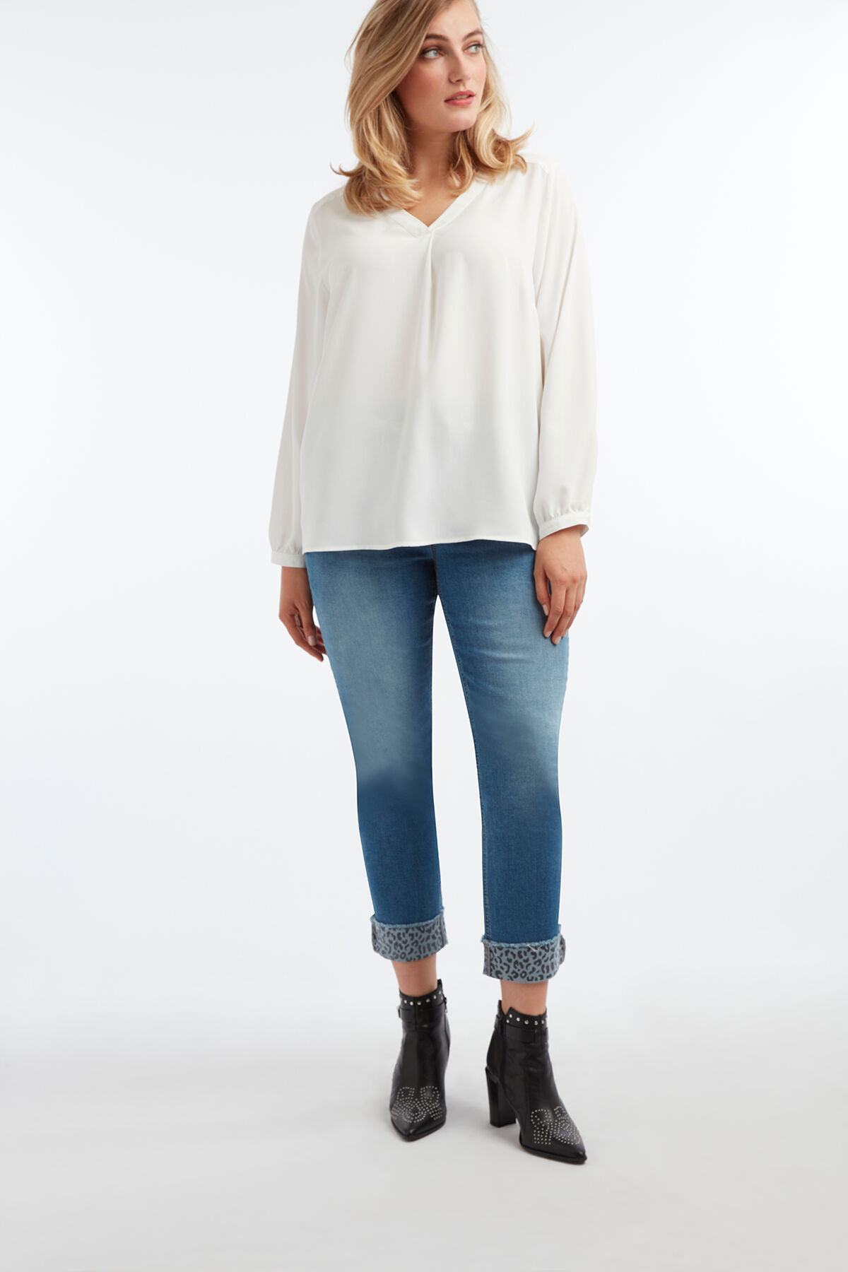 Witte blouse image number 5
