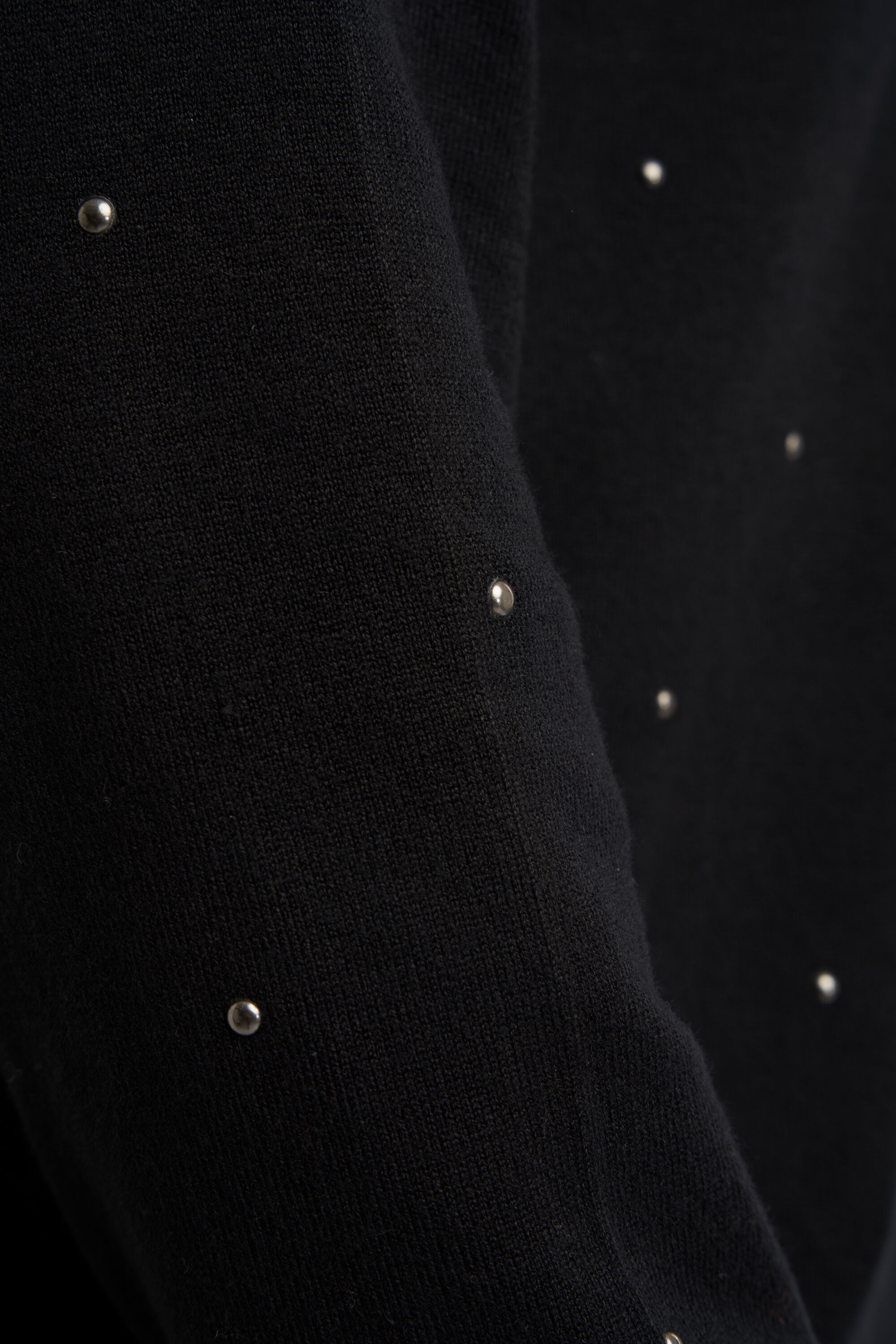 Gilet avec clous  image number 5