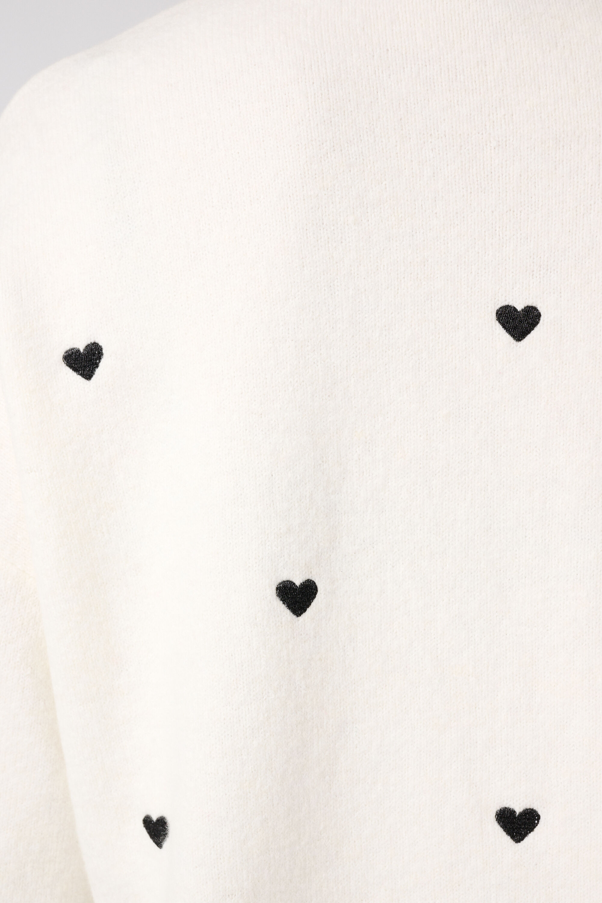 Fijn gebreide trui met geborduurde hartjes image number 6