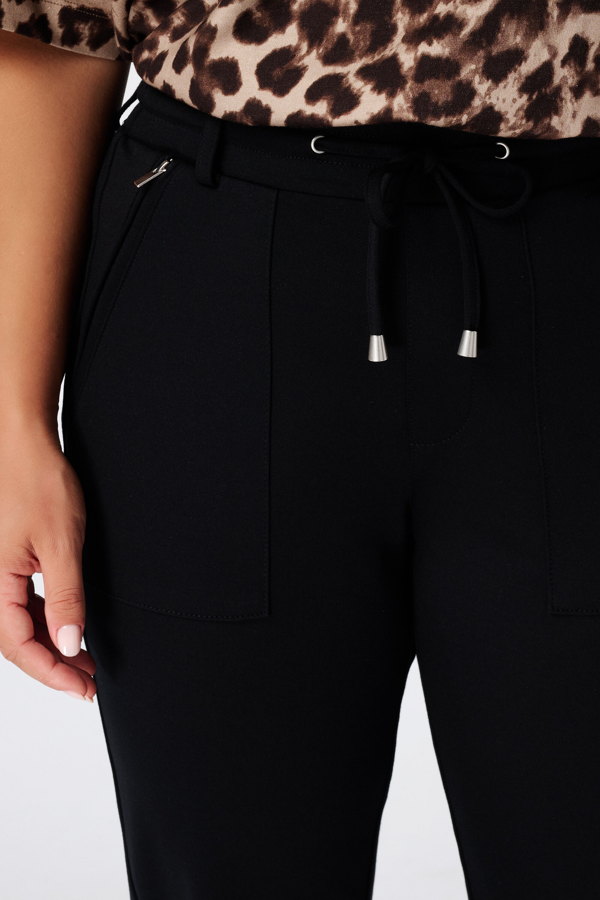 Tapered broek met elastische taille image number 4