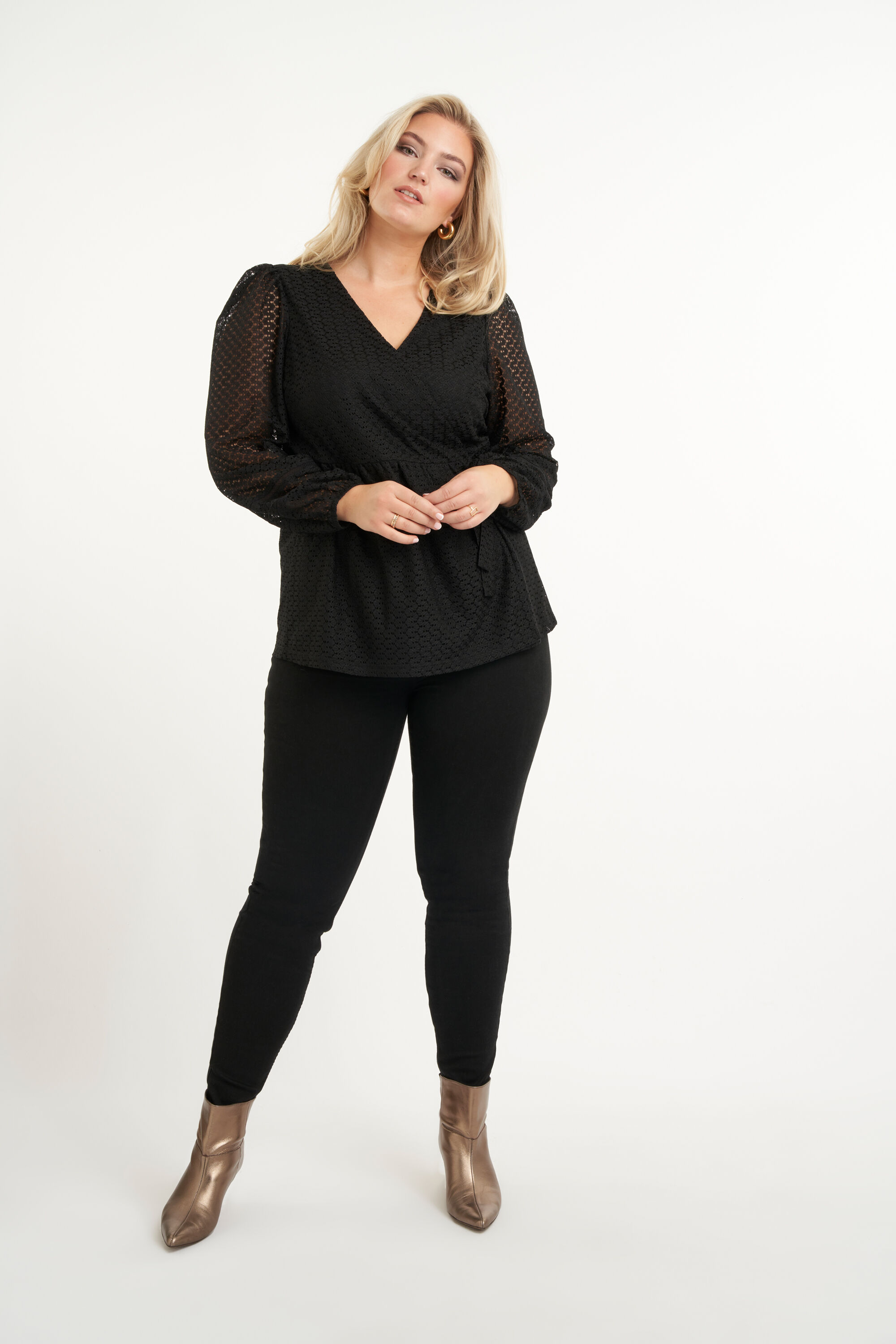 Wikkeltop met kant image number 5