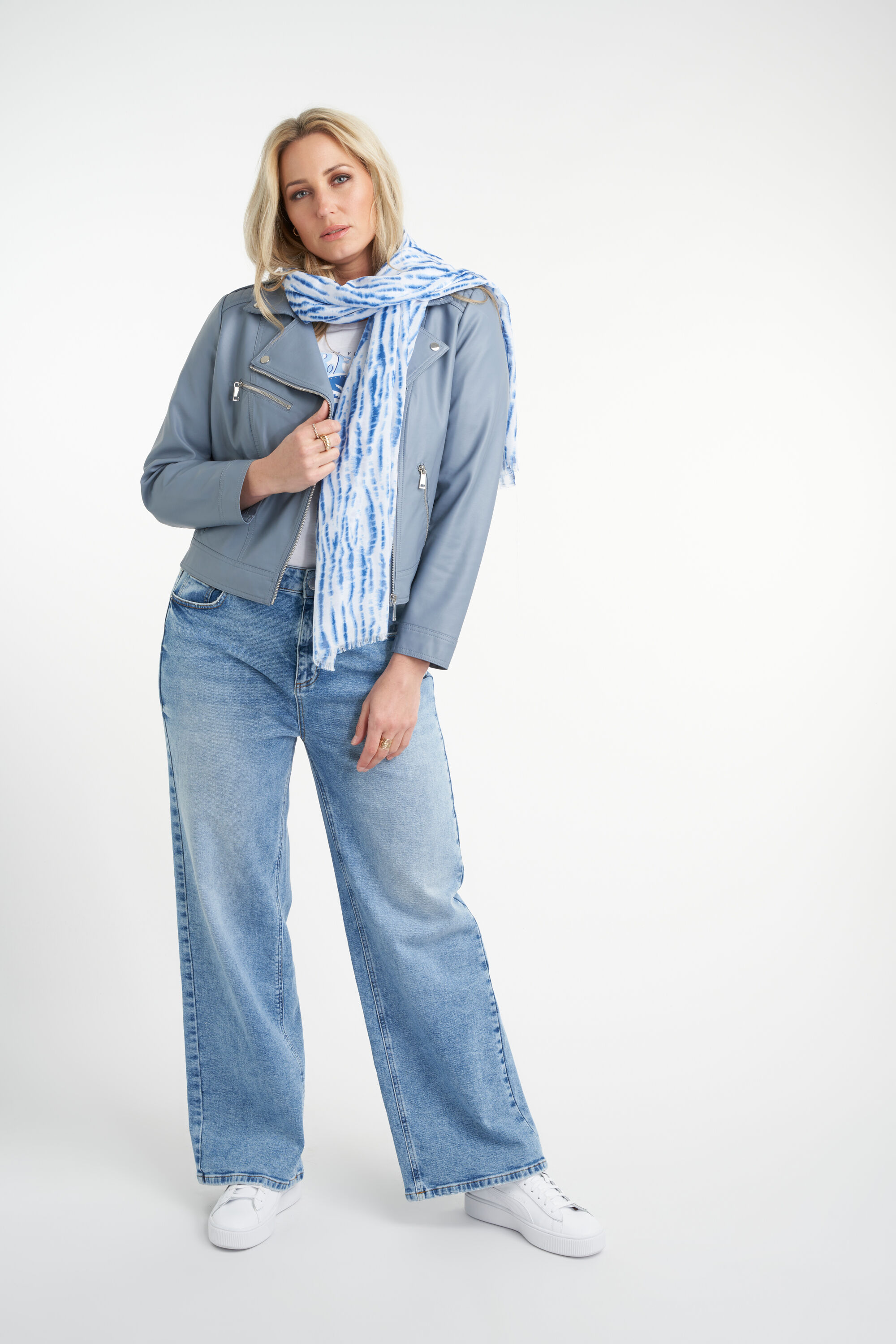 Sjaal met tie dye print image number 2