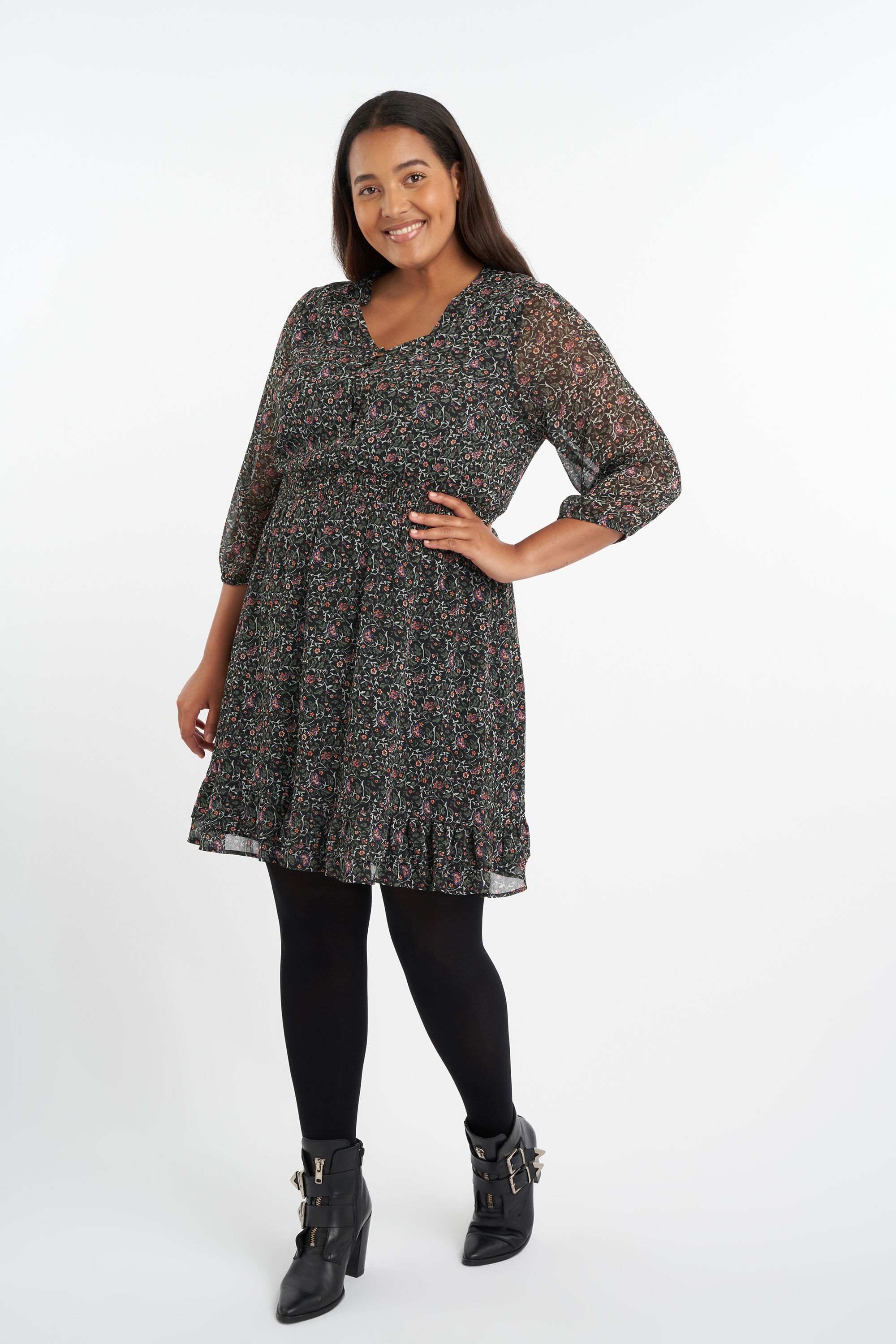 Jurkje met print image number 5